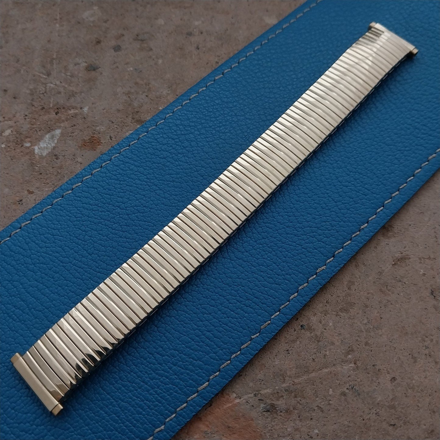 17mm 18mm 19mm Yellow Rolled Gold Plate Speidel Linesman Unused 1970s Watch band