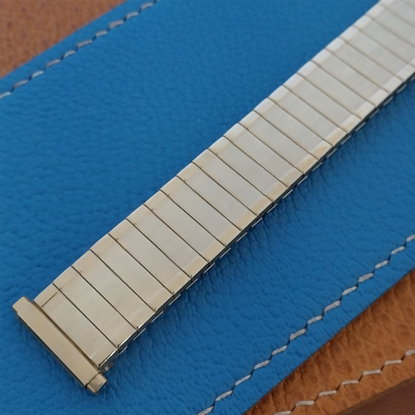 1970s 10k Yellow Gold-Filled Speidel Florentine nos 6" Vintage Watchband