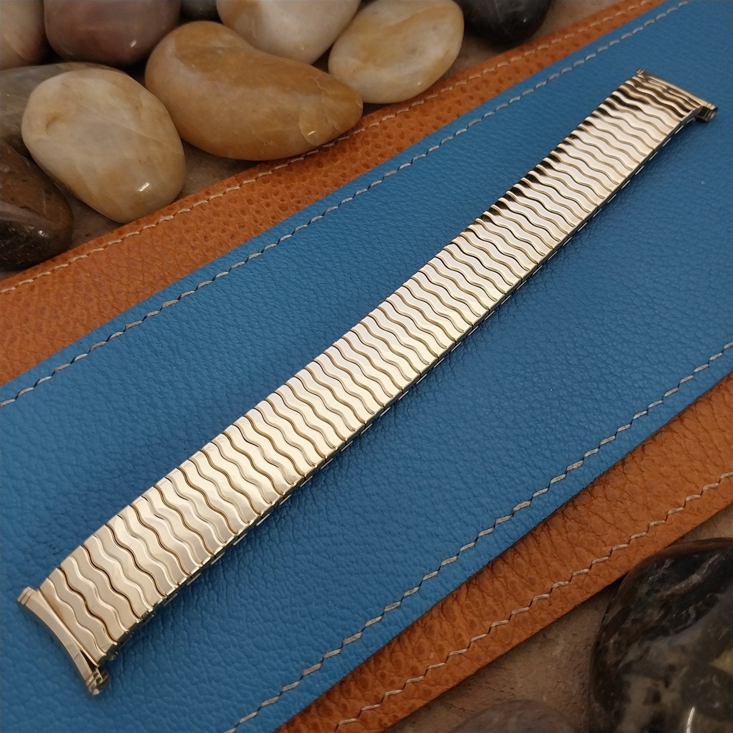 Long 1966 10k yellow Gold-Filled Speidel Riptide Unused Vintage Watchband