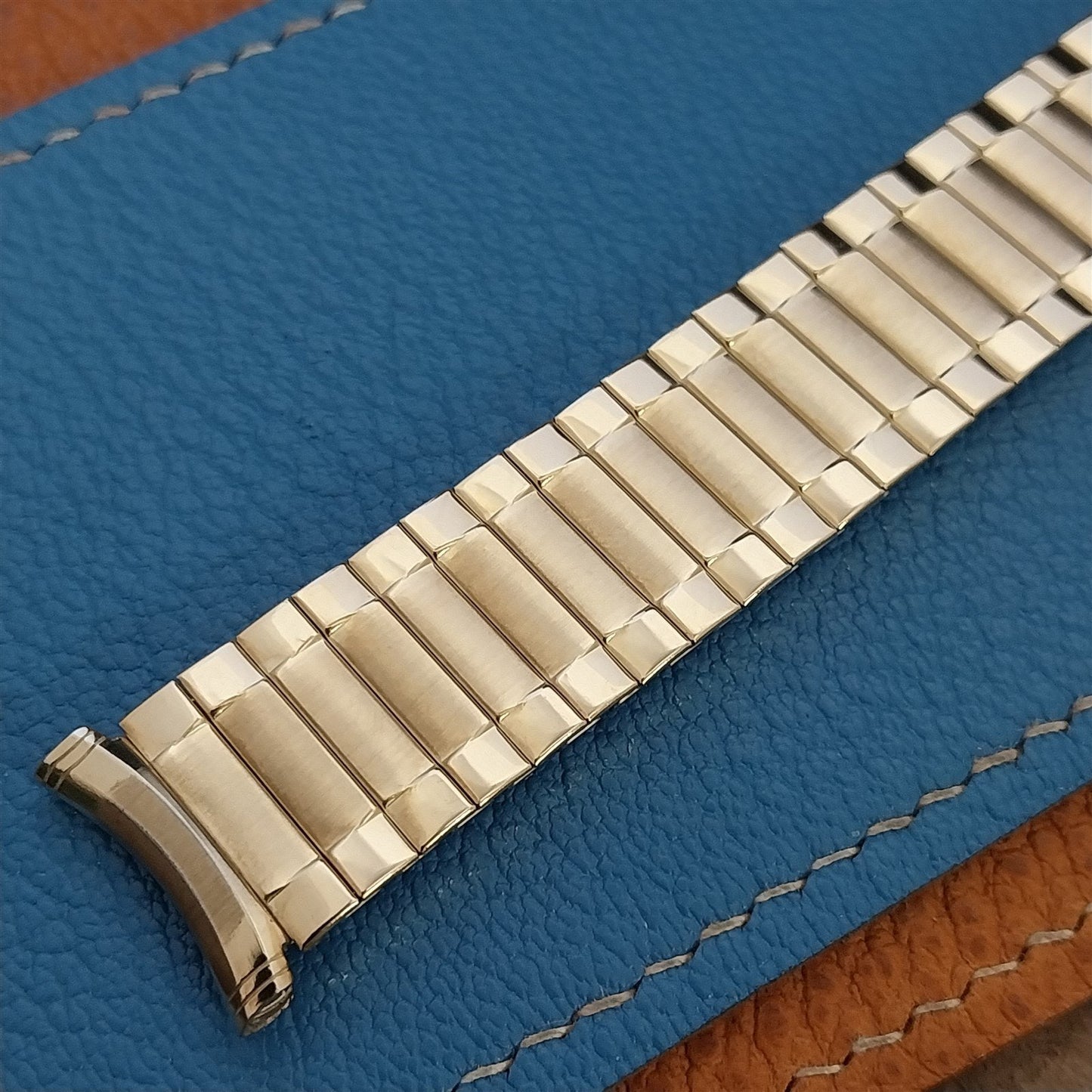 19mm Speidel Radial Yellow Gold-Filled Wide Long Unused 1960s Vintage Watch Band