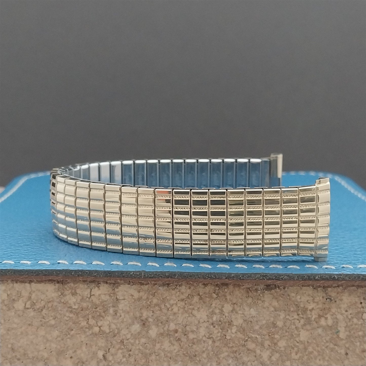 17mm 18mm 19mm 1960s Speidel Tribune Gold-Filled nos Vintage Watch Band