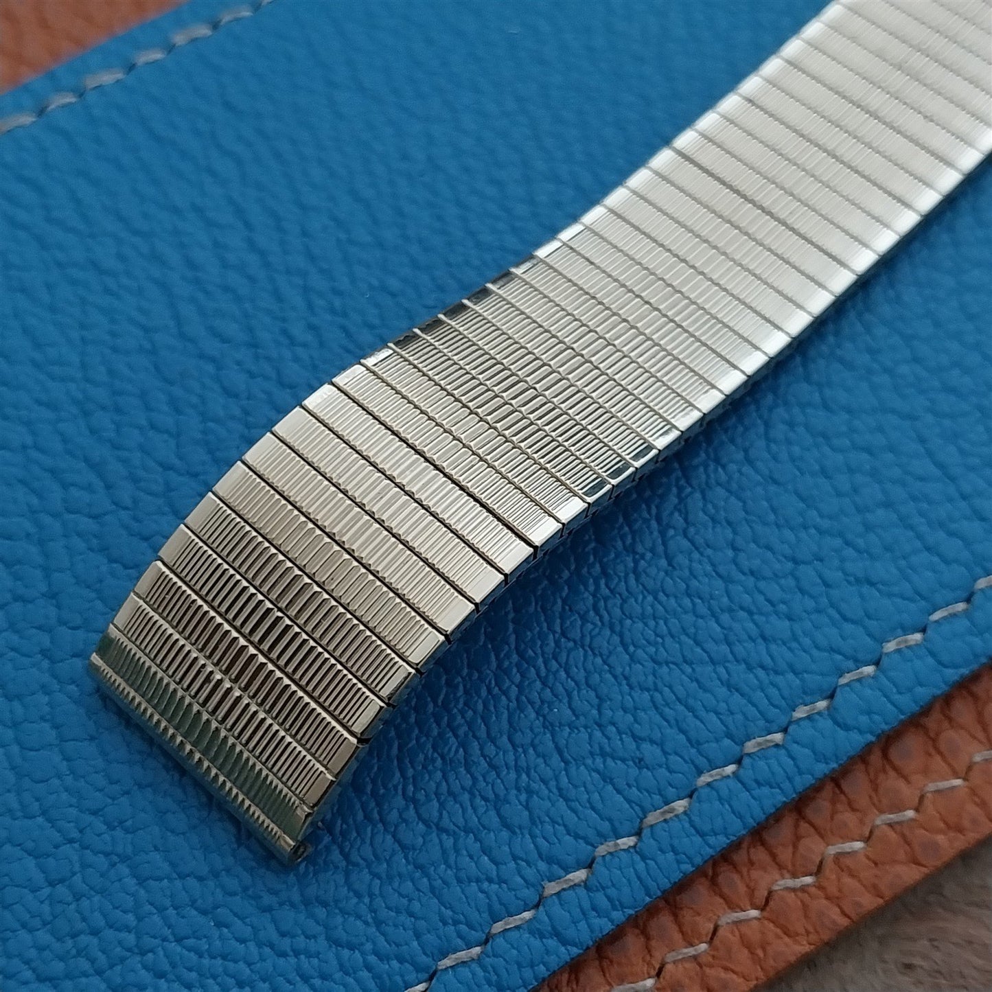 17.2mm 10k Gold-Fill Speidel Thinline 1970s Classic Stretch Unused Watch Band