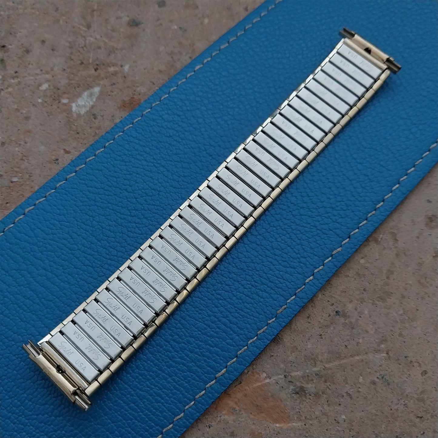 19mm 20mm 22mm Gold-Tone Speidel Wide Expansion NOS Vintage Watch Band