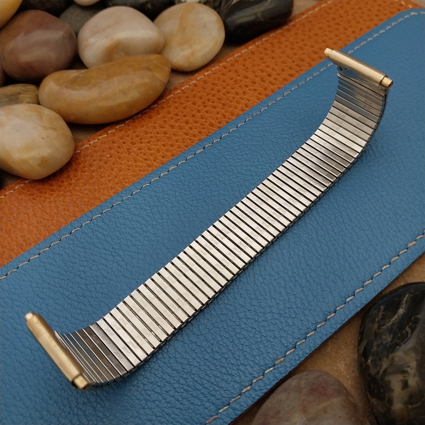1970s Speidel Gold-Tone nos Flared Thinline Vintage Watch Band Speidel 18mm-22mm