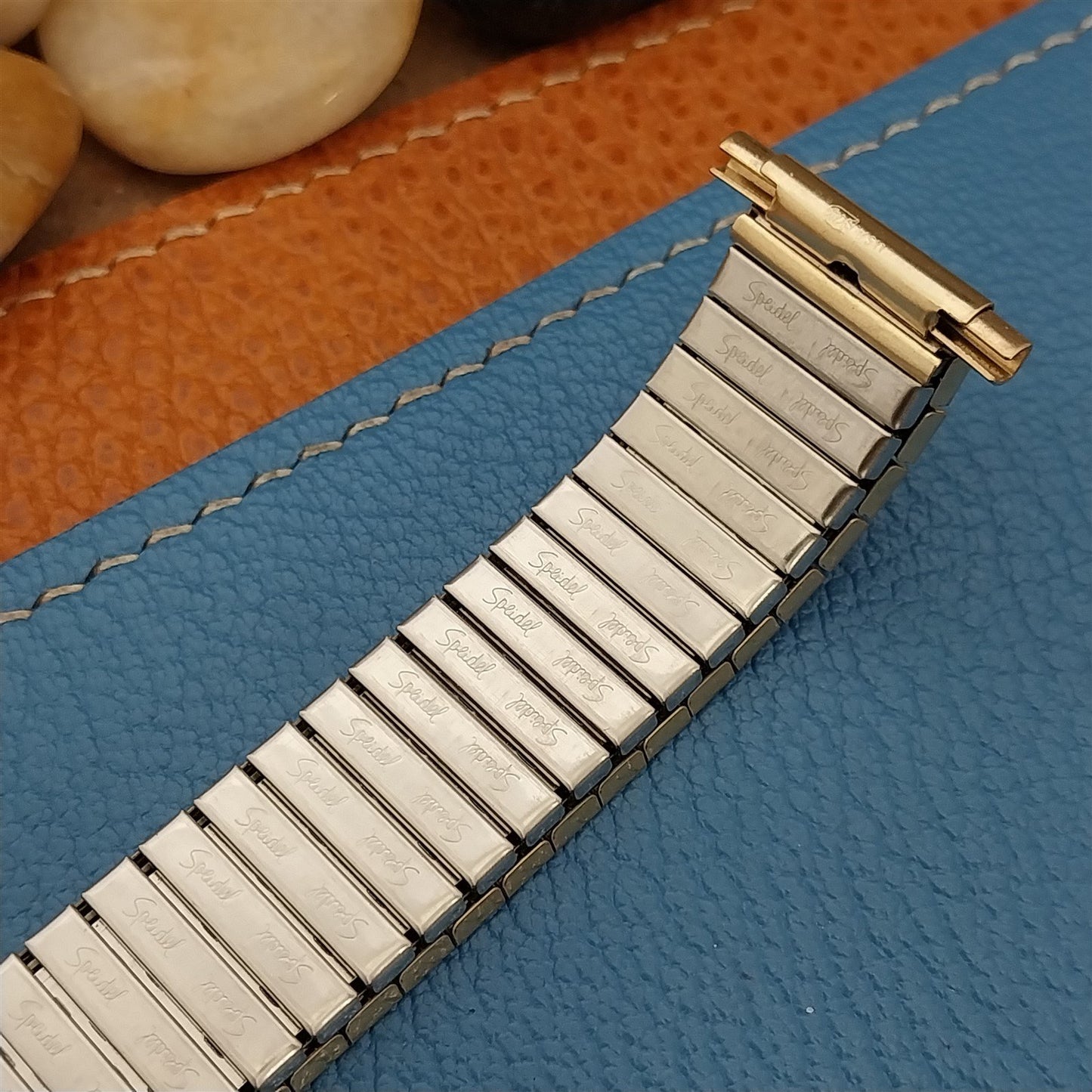 18mm 20mm 22mm Gold-Tone Speidel Twistoflex 1970s Unused Vintage Watch Band