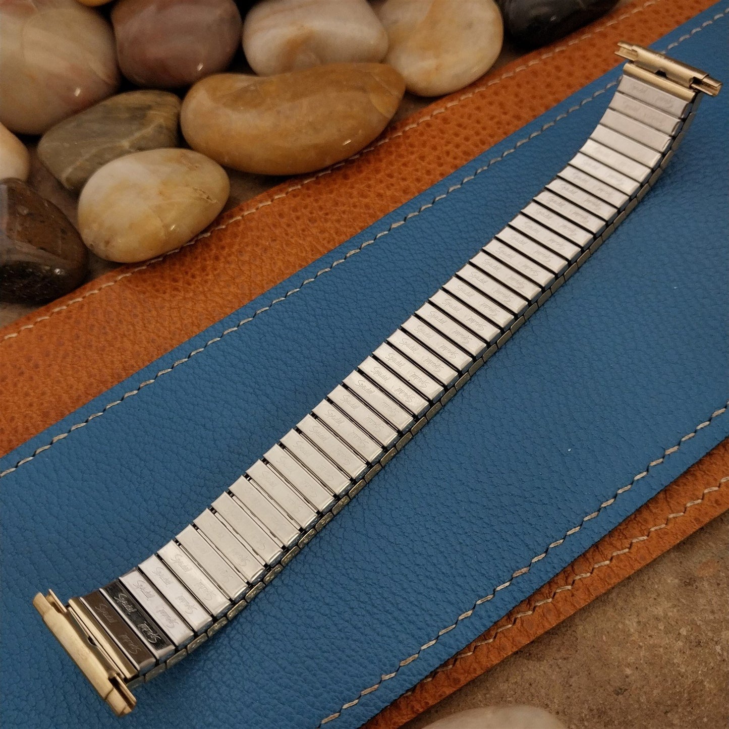 18mm 20mm 22mm Gold-Tone Speidel Twistoflex 1970s Unused Vintage Watch Band