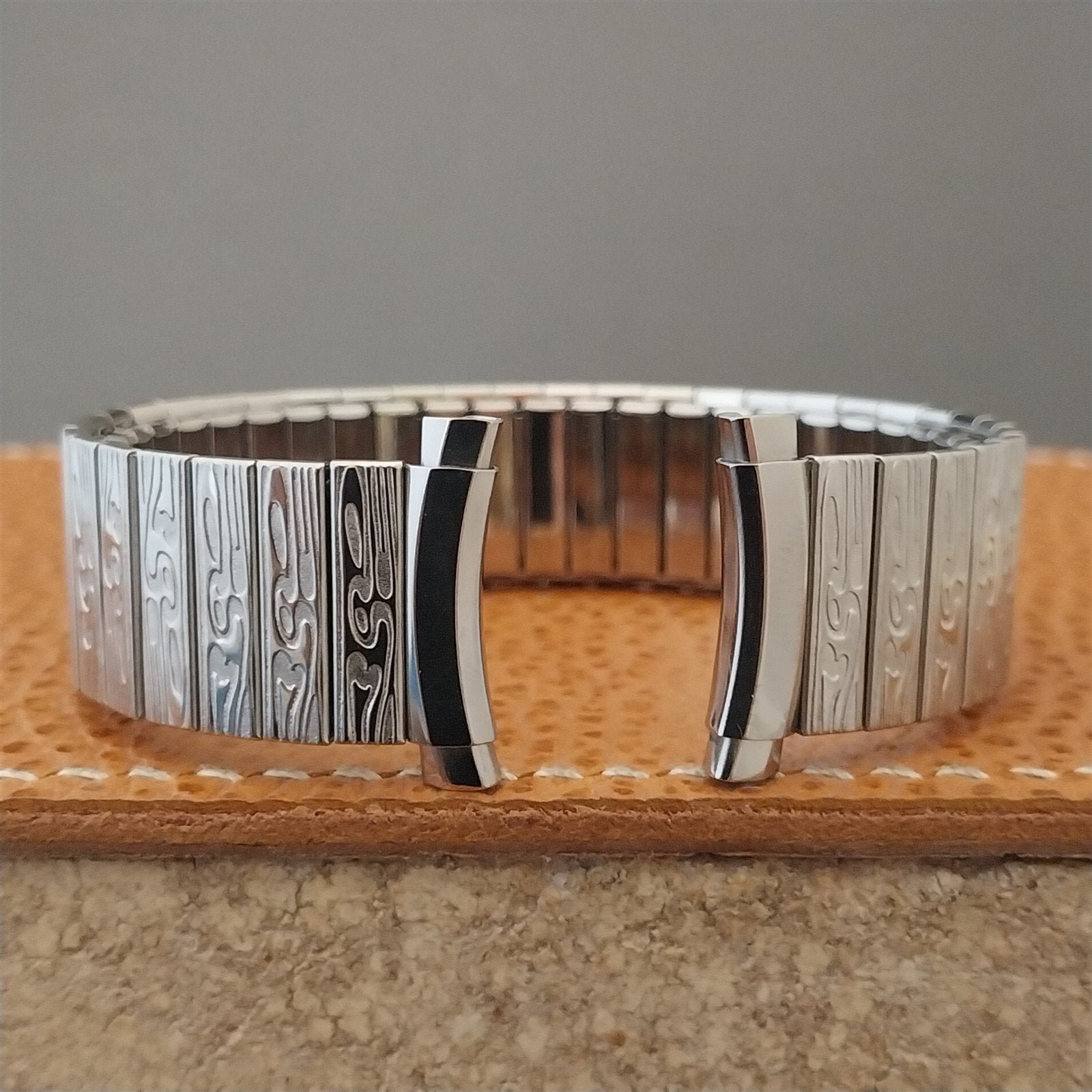 Vintage Bulova 1970s 16mm 18mm 20mm Stainless Steel Classic Stretch Watch Band