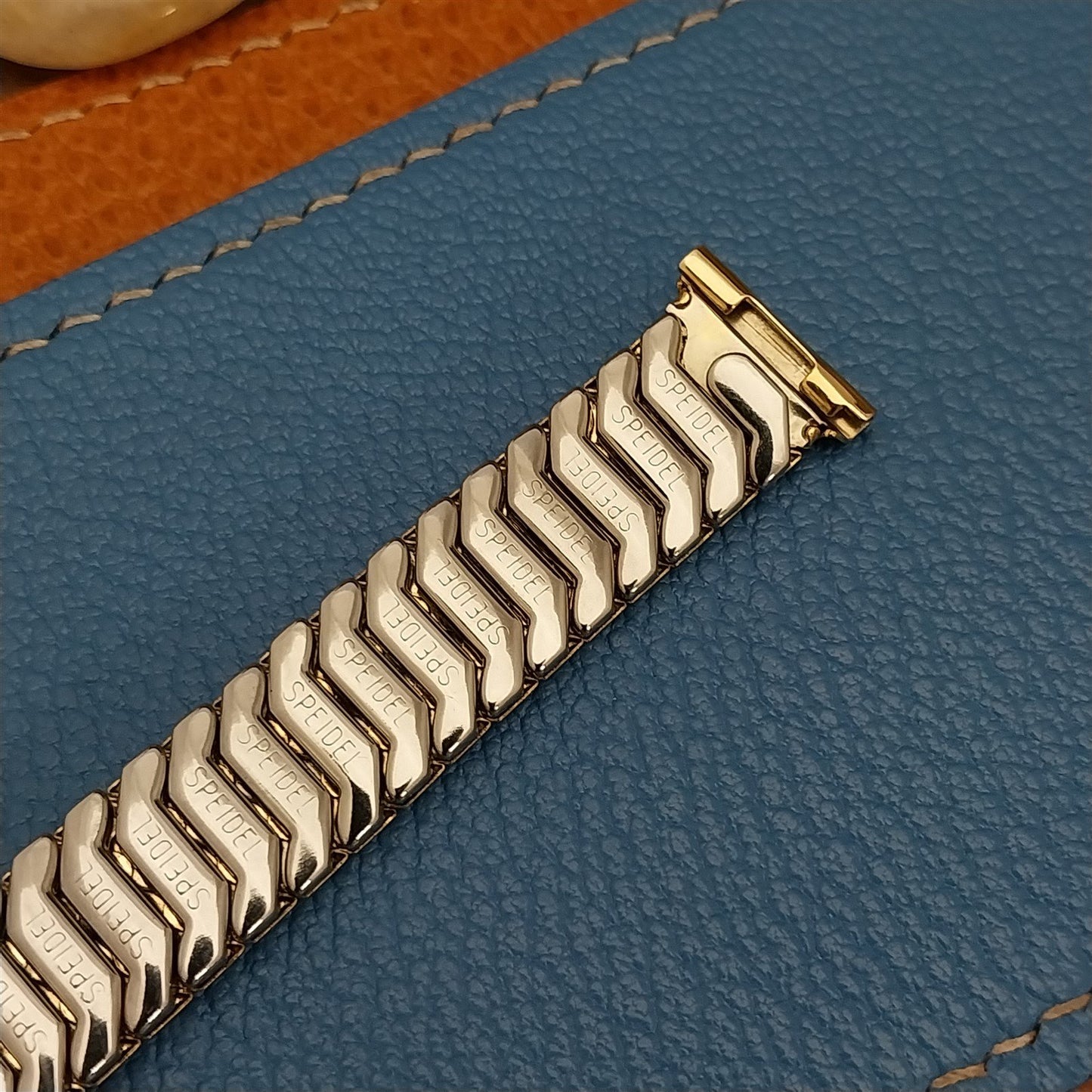 Short Golden Templar Speidel 10k Yellow Gold-Filled 40s Vintage Watch Band