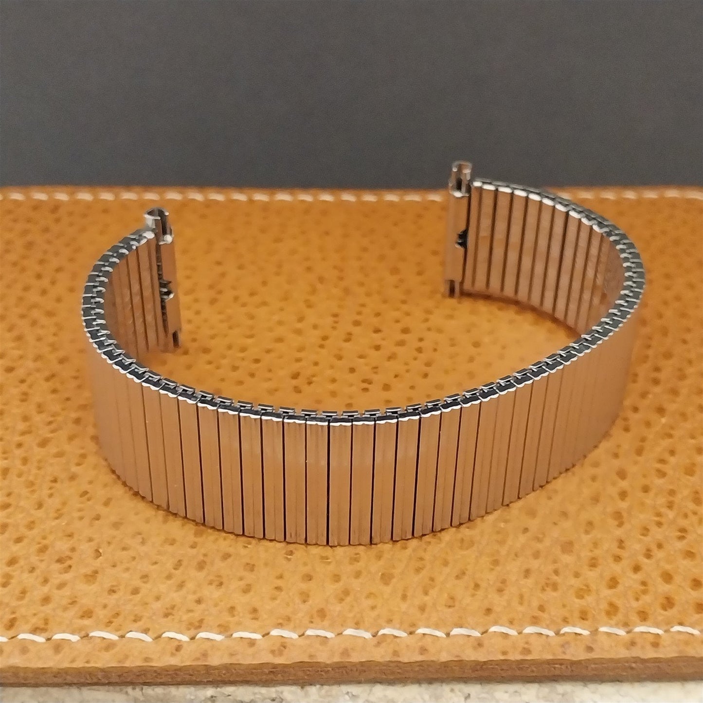 Bulova Stainless Steel Expansion nos 1970s Vintage Watch Band 19mm 20mm 22mm