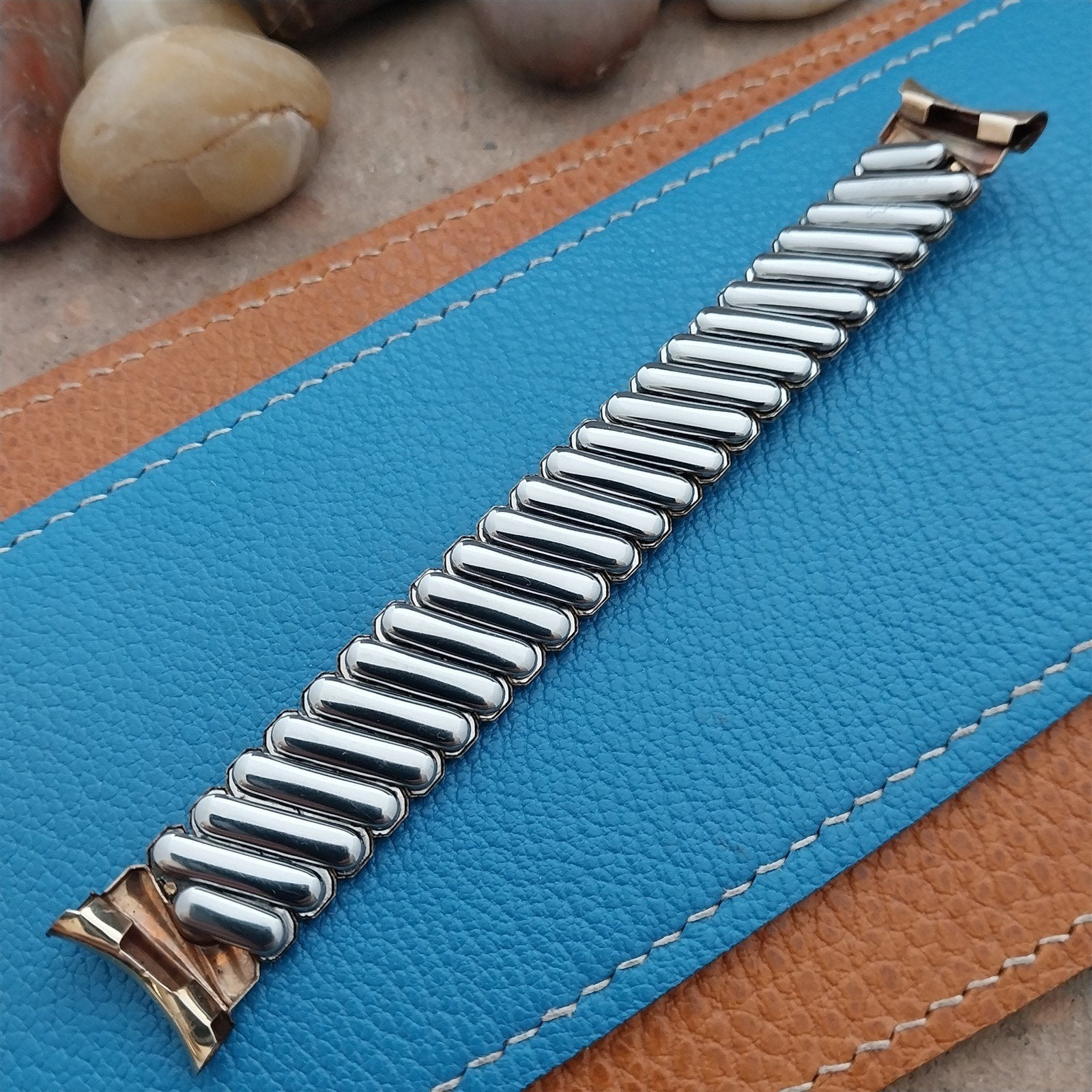 17.2mm Foster 10k Gold-Filled 1950s Short Classic Stretch NOS Vintage Watch Band