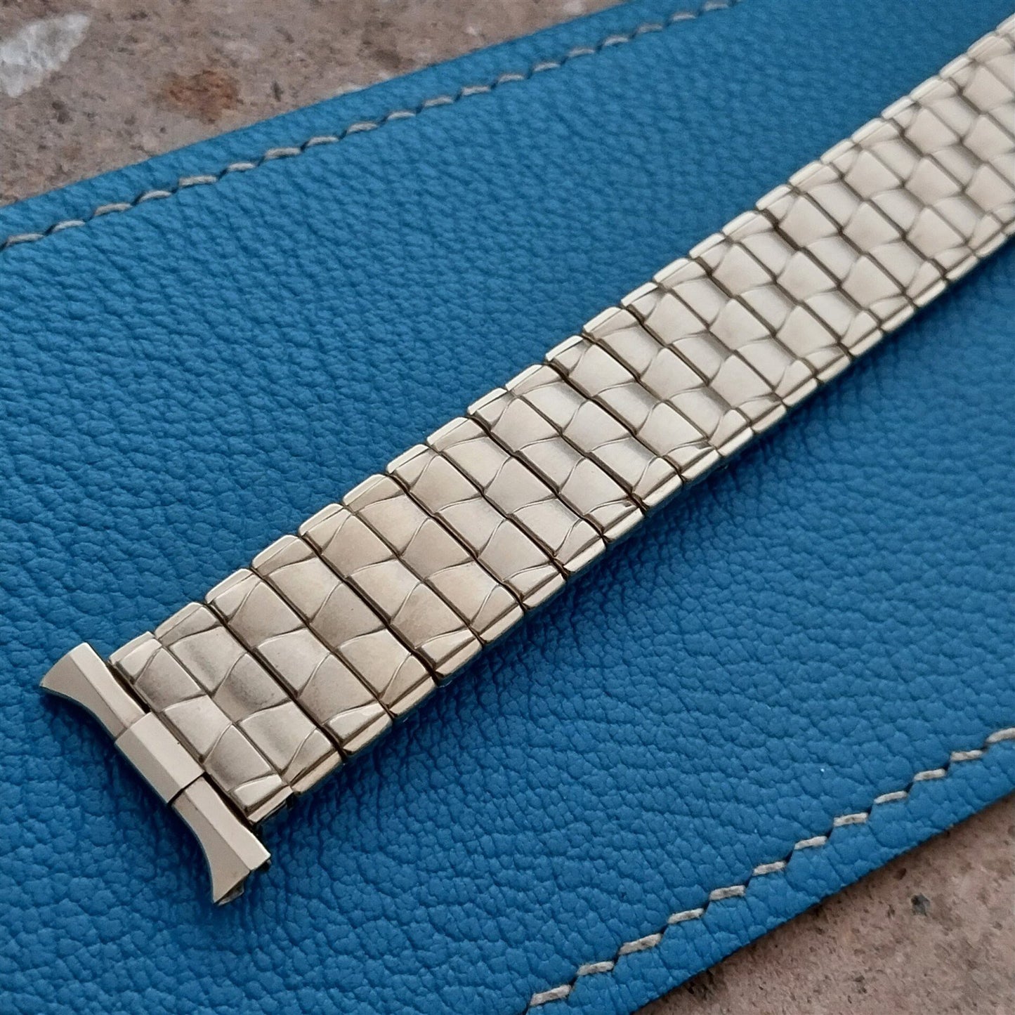 20mm 19mm 17mm Yellow Gold-Filled Baldwin Unused 1960s Vintage Watch Band