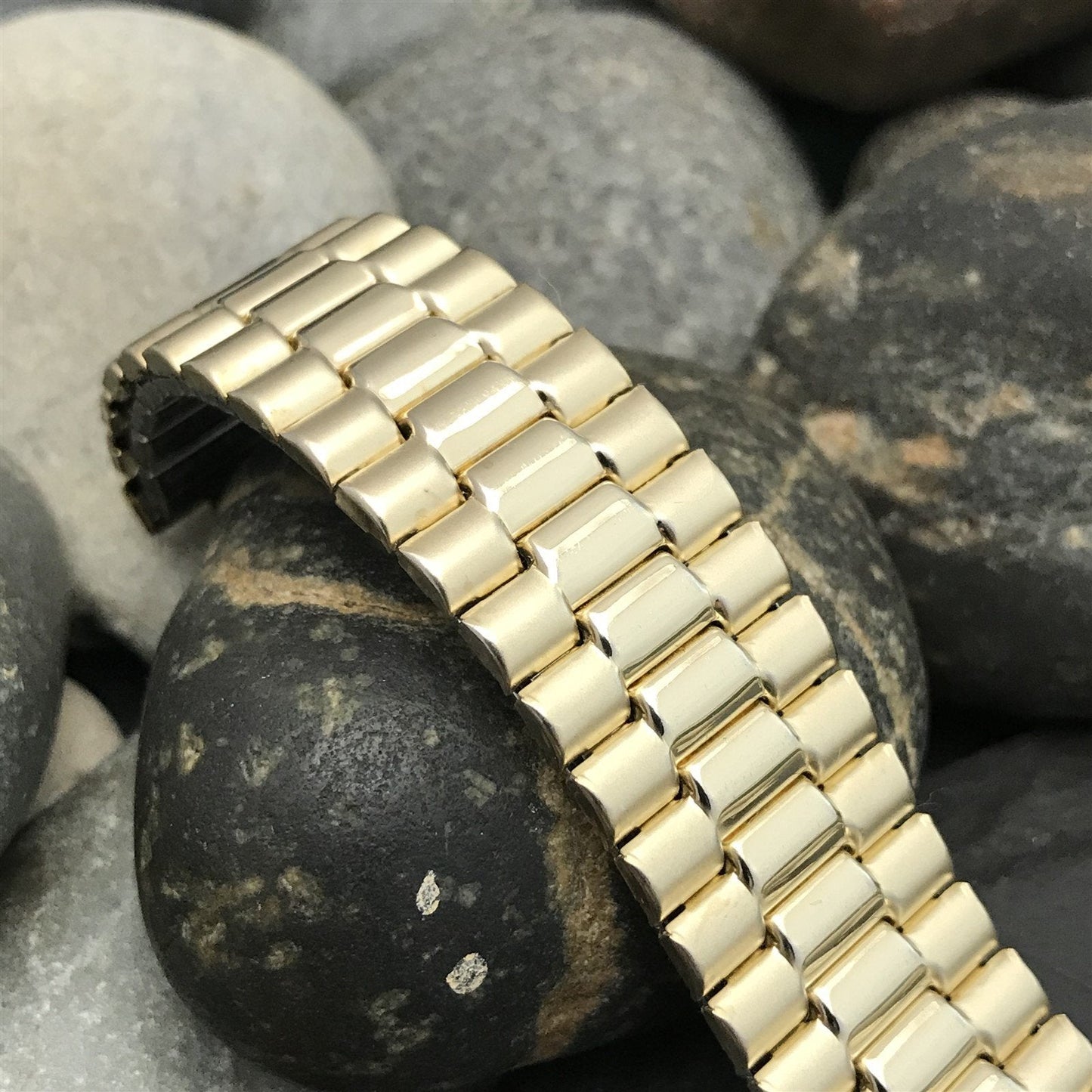 Wide Yellow Gold-Tone 20mm Speidel EuroFlex nos 1980s Vintage Watch Band