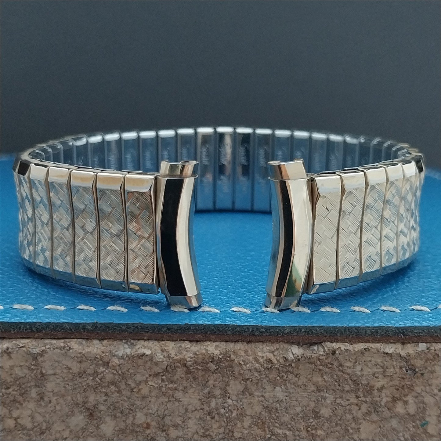 19mm 18mm 17mm 1980s Gold-Tone Speidel Fairway Vintage Watch Band