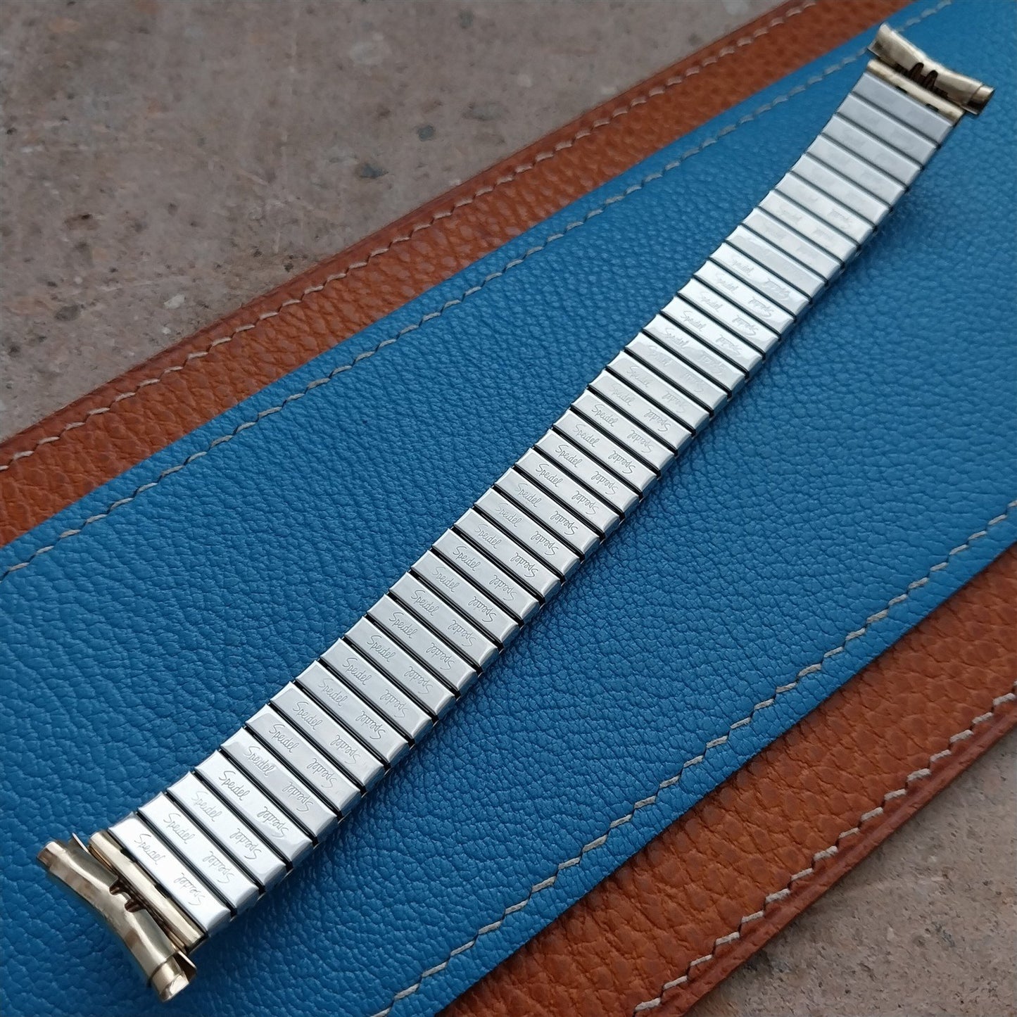 19mm 18mm 17mm 1980s Gold-Tone Speidel Fairway Vintage Watch Band