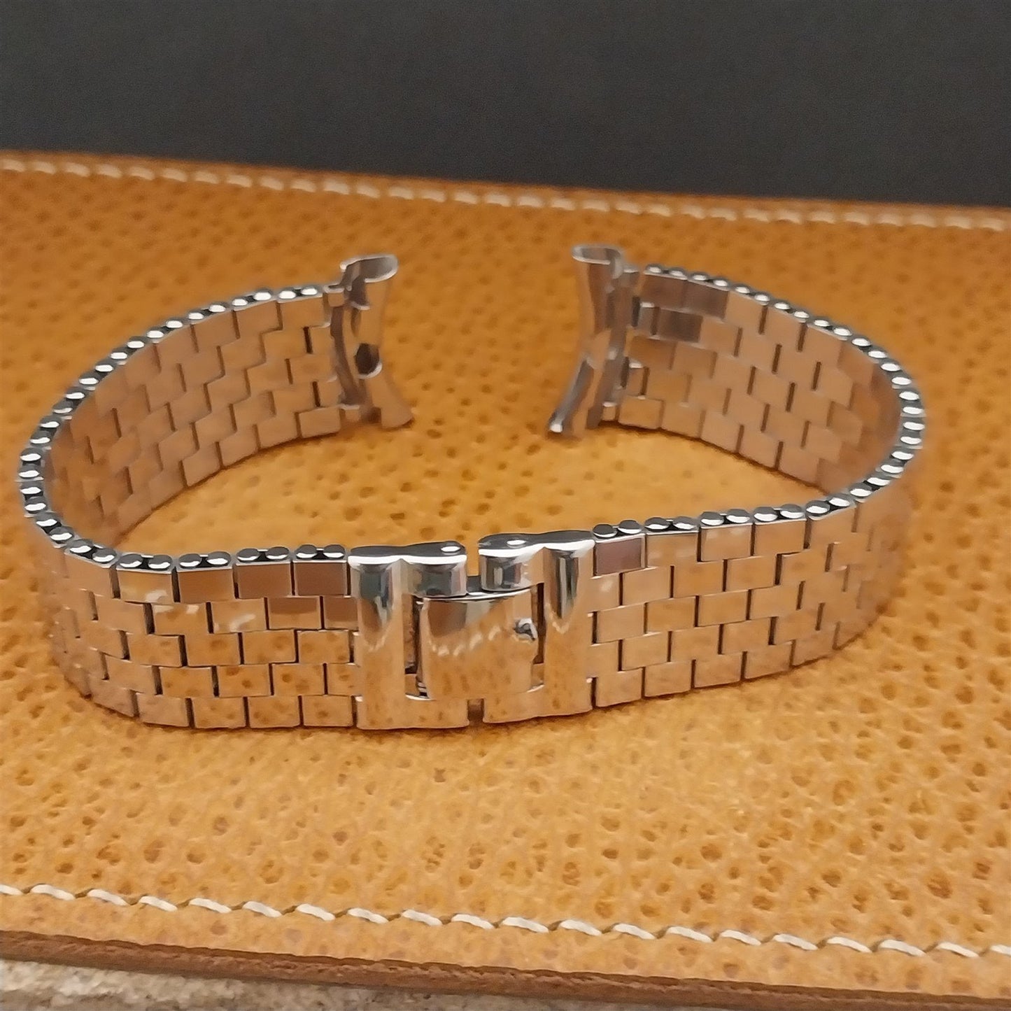 1950s 10k White Gold-Filled Brick Link Long Kreisler 19mm nos Vintage Watch Band