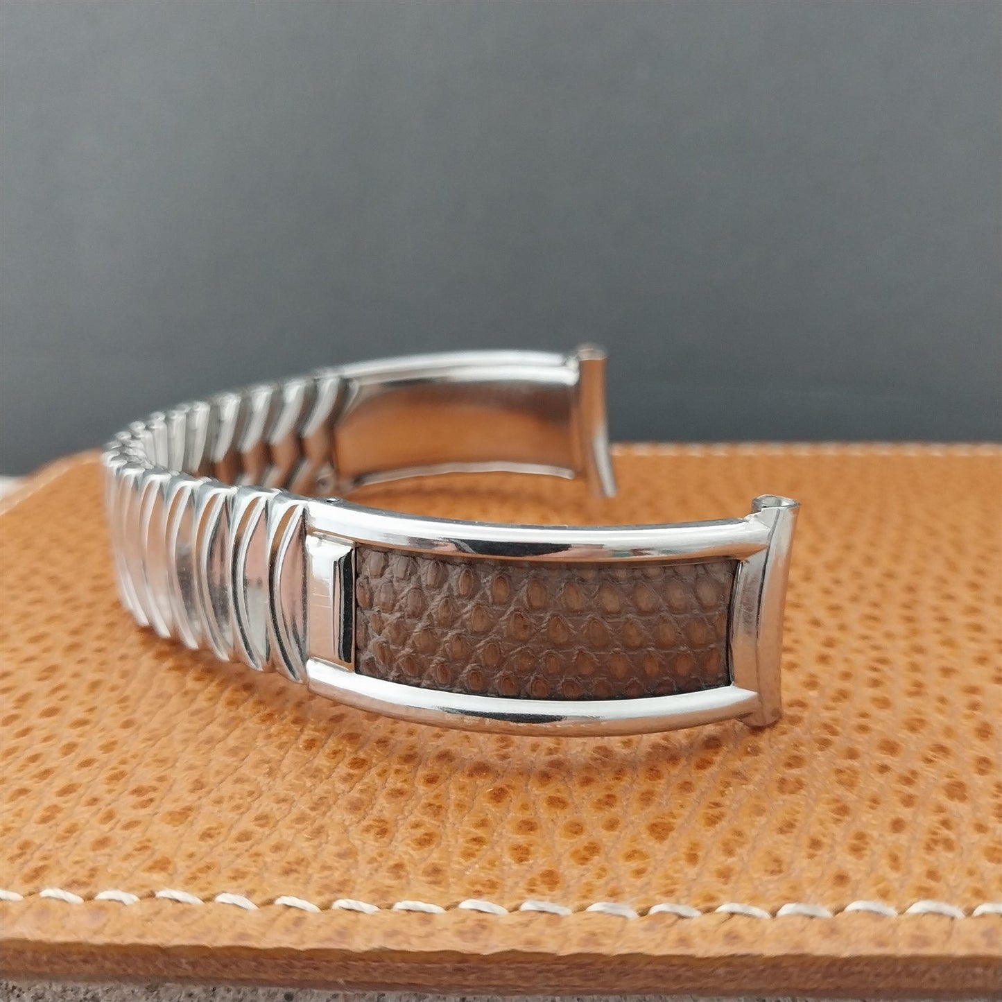 17mm 1940s Bretton Medalist Stainless Steel & Lizard Unused Vintage Watch Band