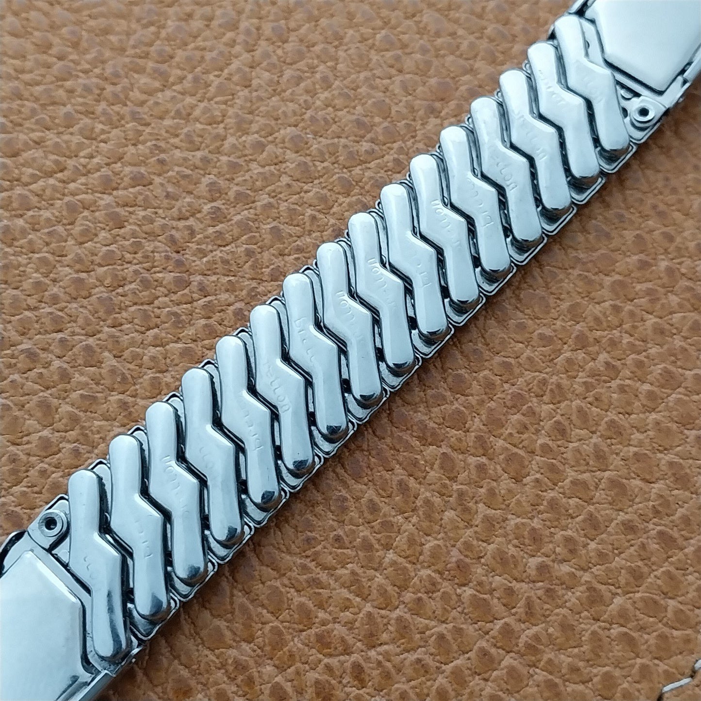 17mm 1940s Bretton Medalist Stainless Steel & Lizard Unused Vintage Watch Band