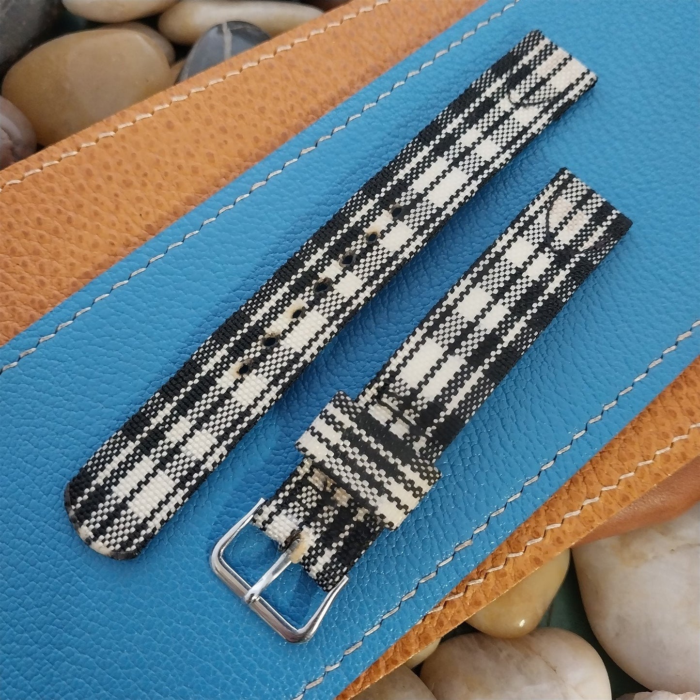 Long 5/8" Madras Plaid Tropical Nylon nos 1950s Vintage Watch Band &Elgin Buckle