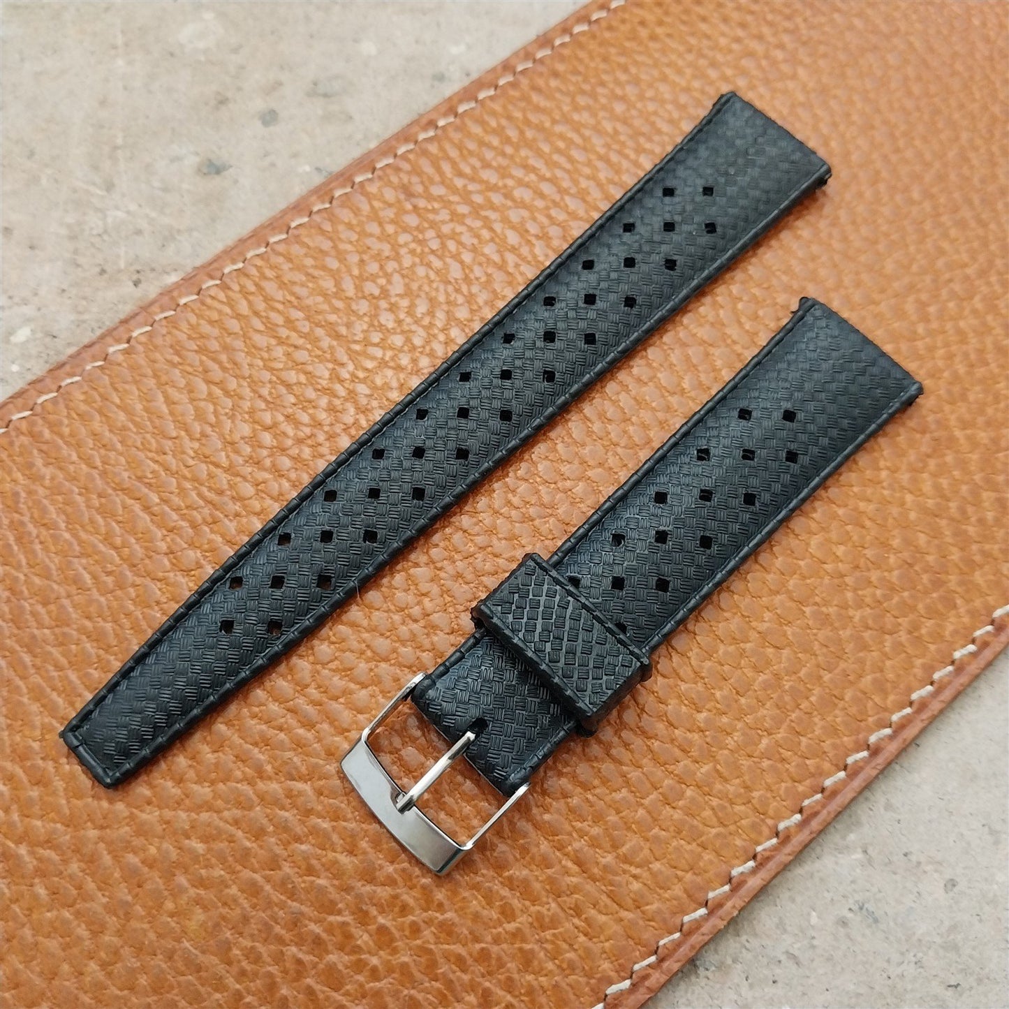 19mm Skindiver Black Tropical Perforated Diver 1970s Unused Vintage Watch Strap
