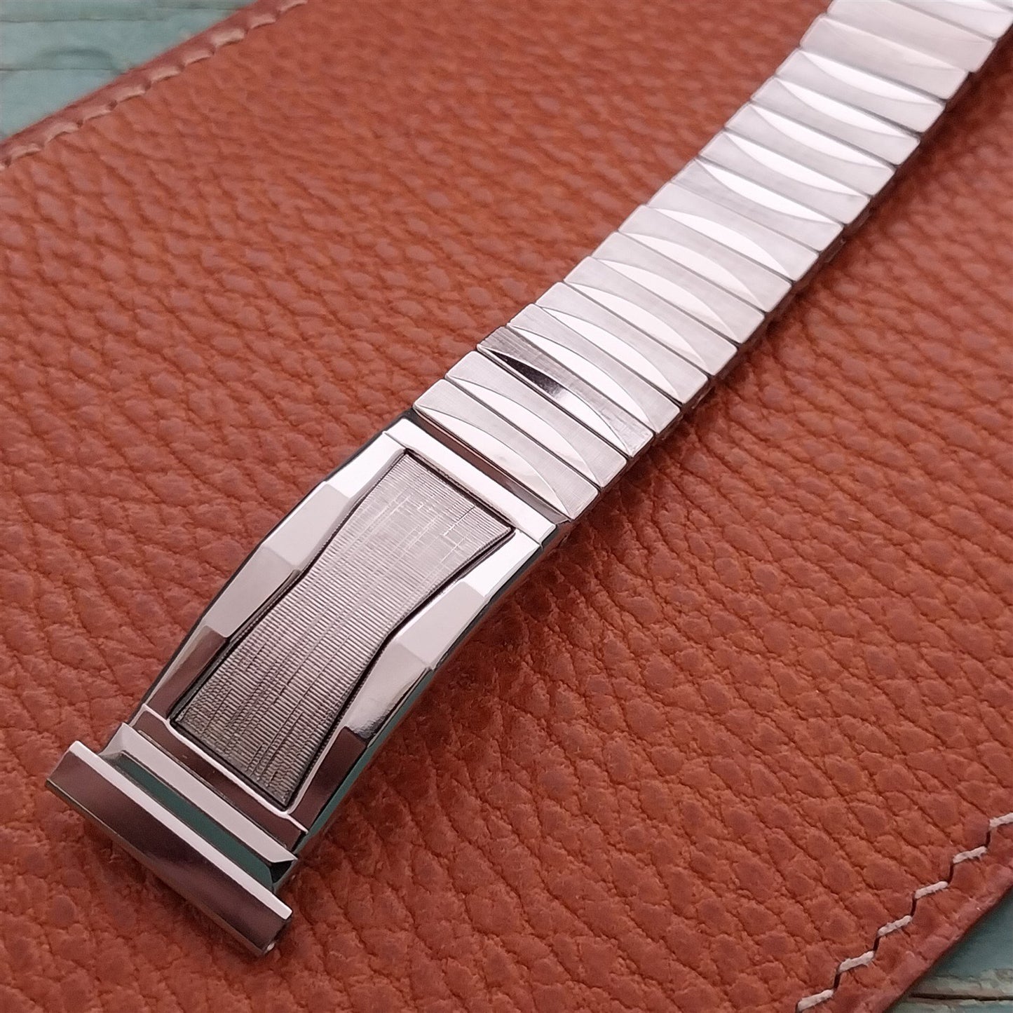 19mm 18mm mcm Gemex USA Stainless Steel nos Unused 1950s Vintage Watch Band