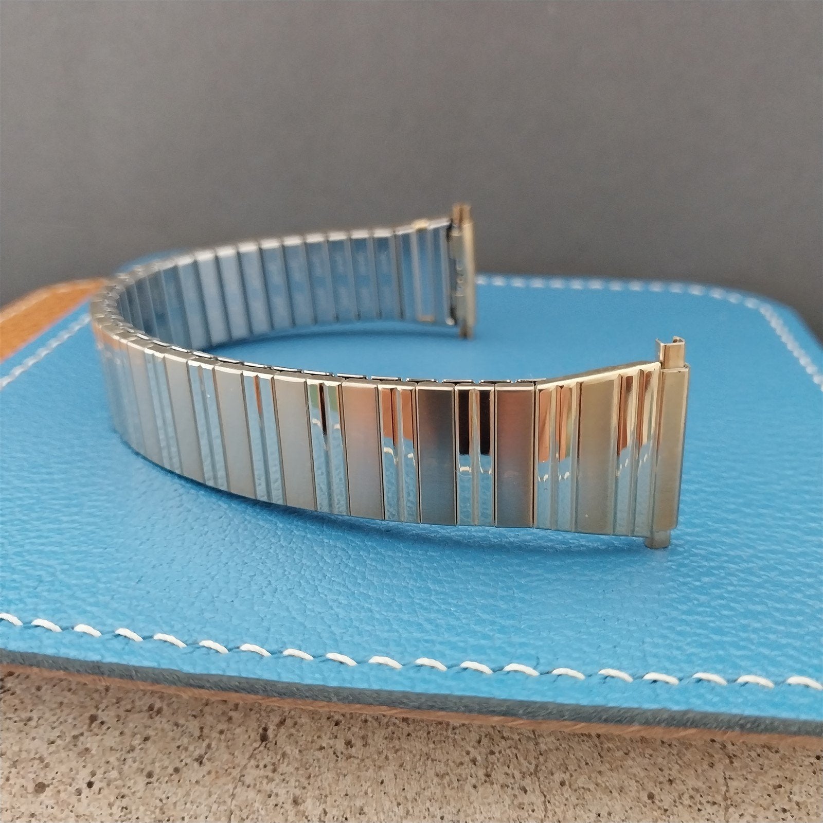 18mm 19mm 20mm 1970s 10k Yellow Gold RGP Speidel nos Vintage Watch ban ...
