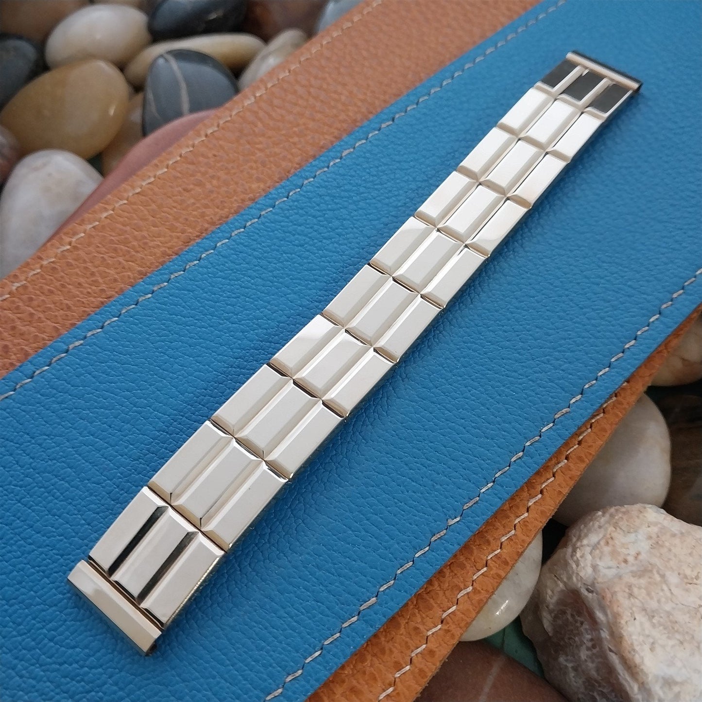 1956 10k Gold-Filled Flex-Let Beau Brummel 17.2m nos Vintage Watch Band