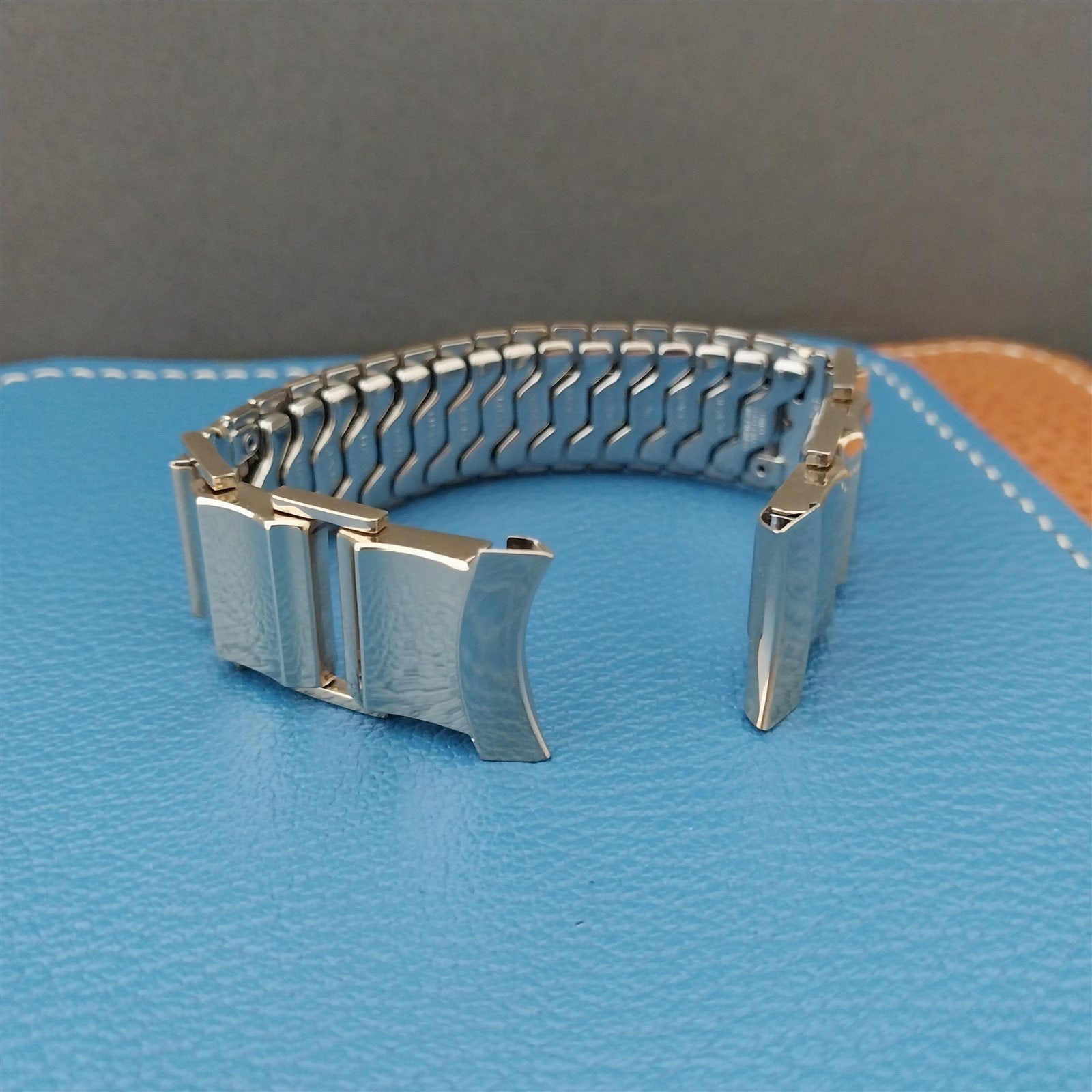 19mm 18mm 1955 Flex-Let Executive 10k Yellow Gold Filled Vintage Watch Band