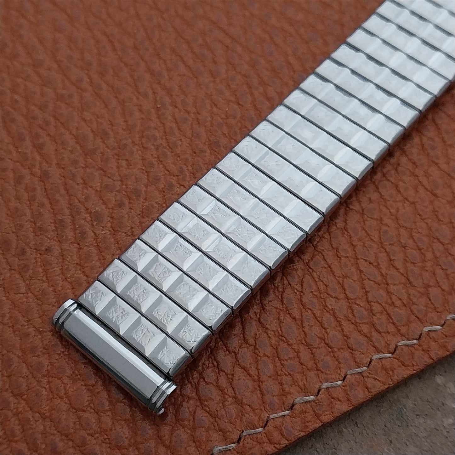 Kreisler USA 19mm Stainless Steel DuraFlex 1960s nos Vintage Watch Band