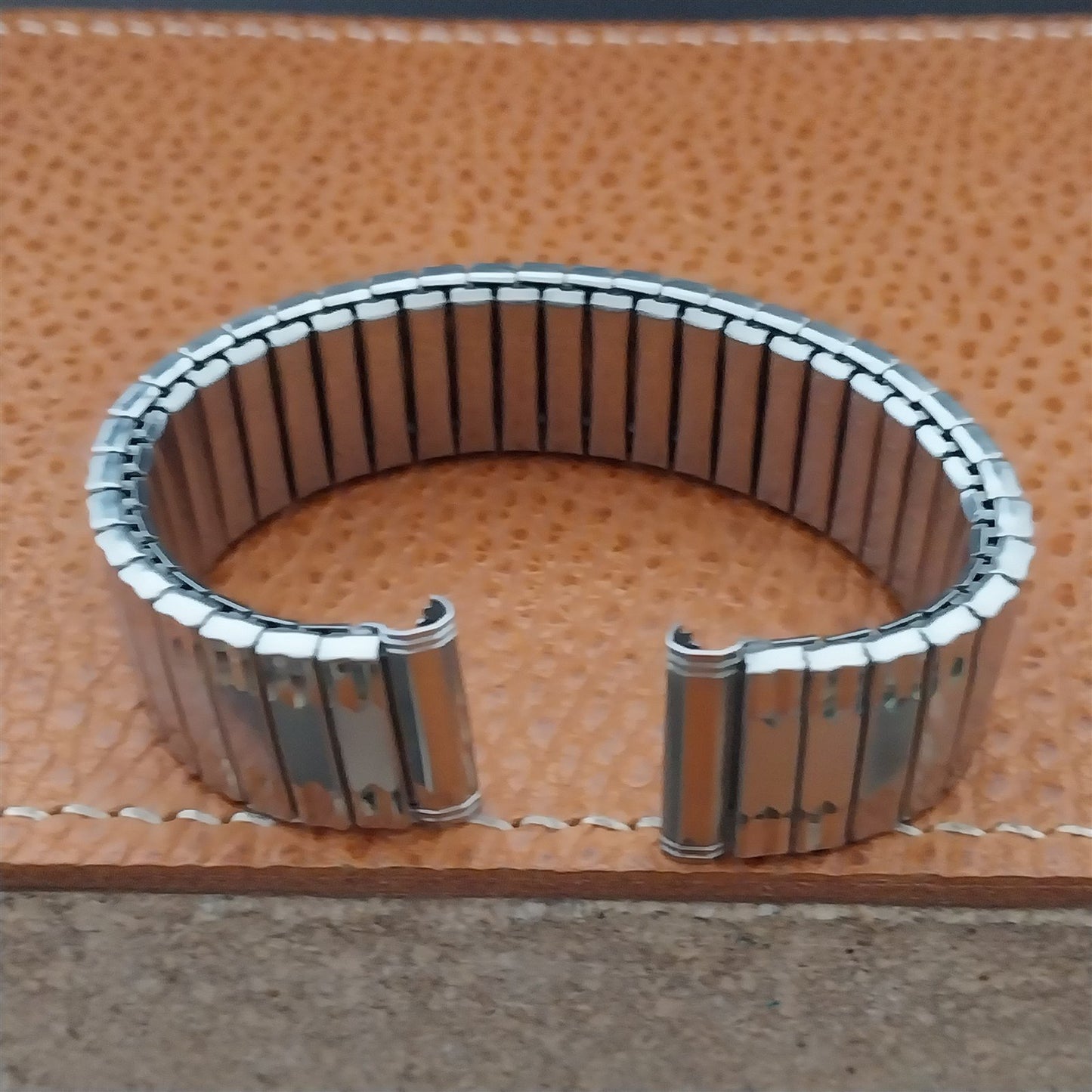 Kreisler USA 19mm Stainless Steel DuraFlex 1960s nos Vintage Watch Band