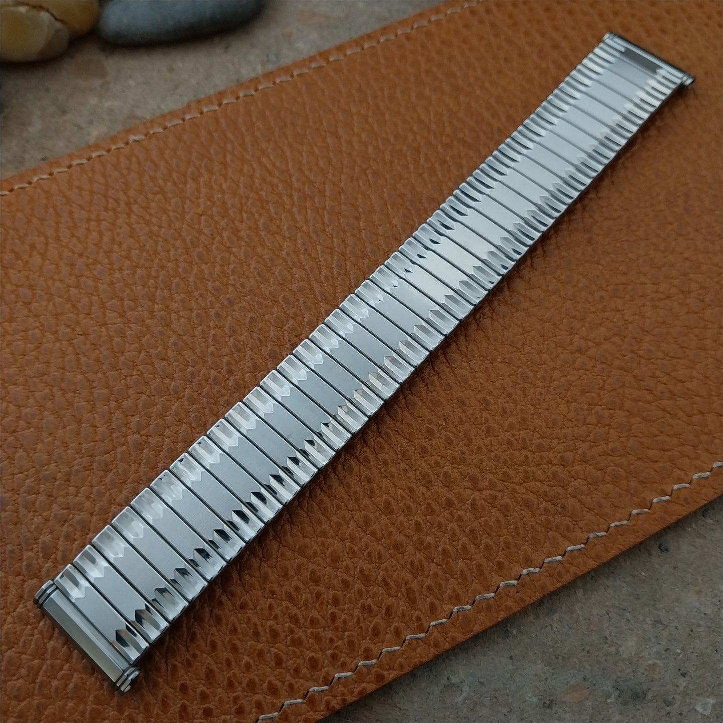 Kreisler USA 19mm Stainless Steel DuraFlex 1960s nos Vintage Watch Band