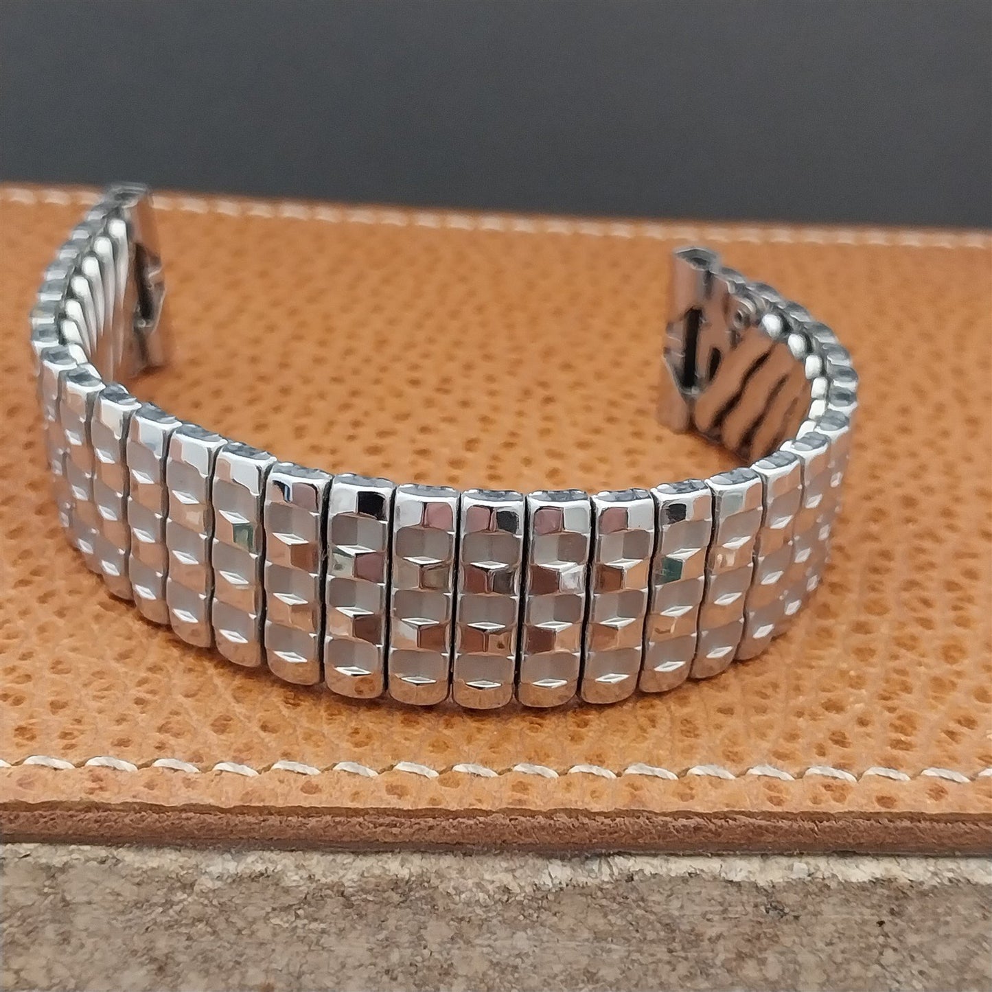 1950s Vintage Bellavance 5/8" Stainless Steel Classic Expansion nos Watch Band