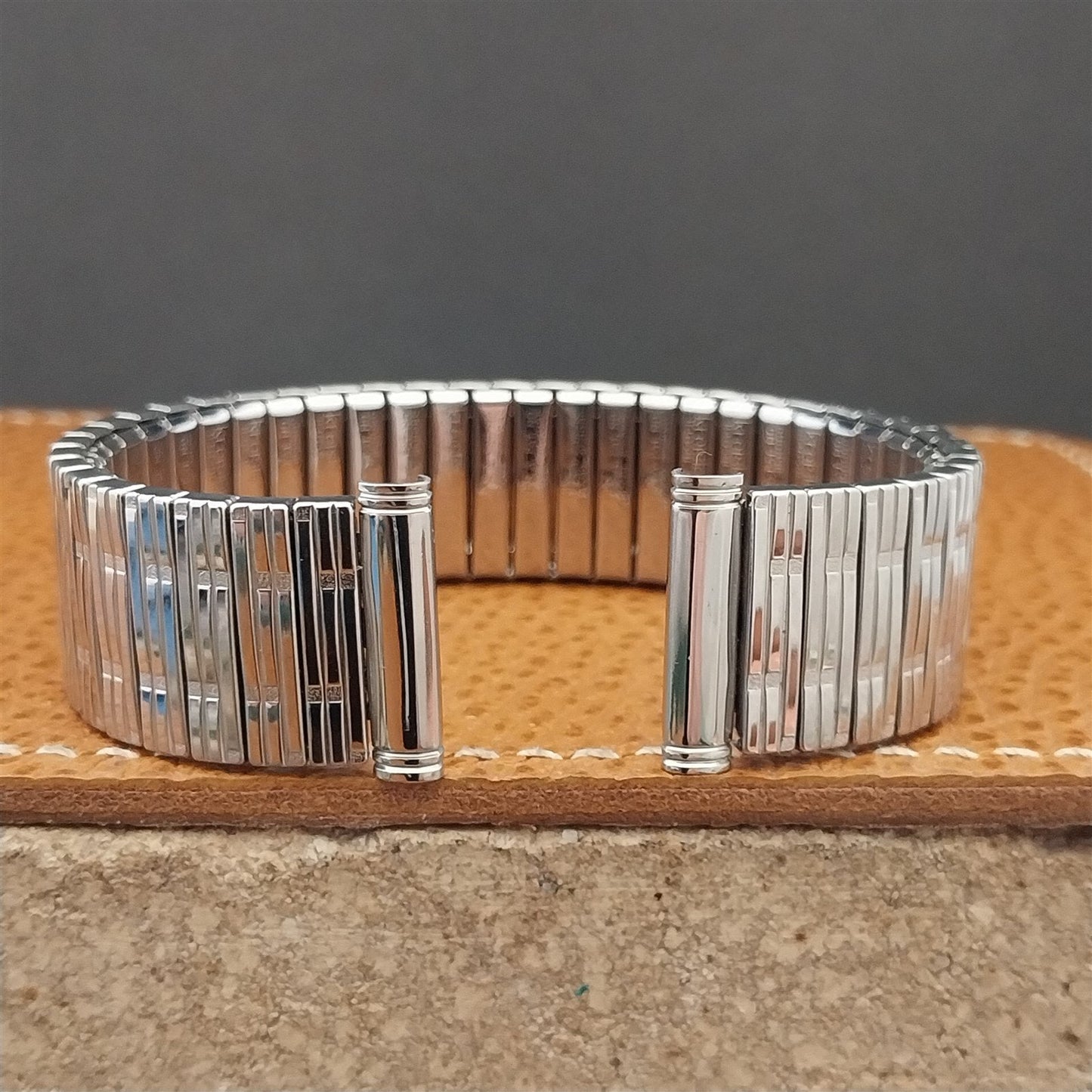 Vintage Kreisler 19mm 18mm 17mm Stainless Steel Stretch 1960s Unused Watch Band