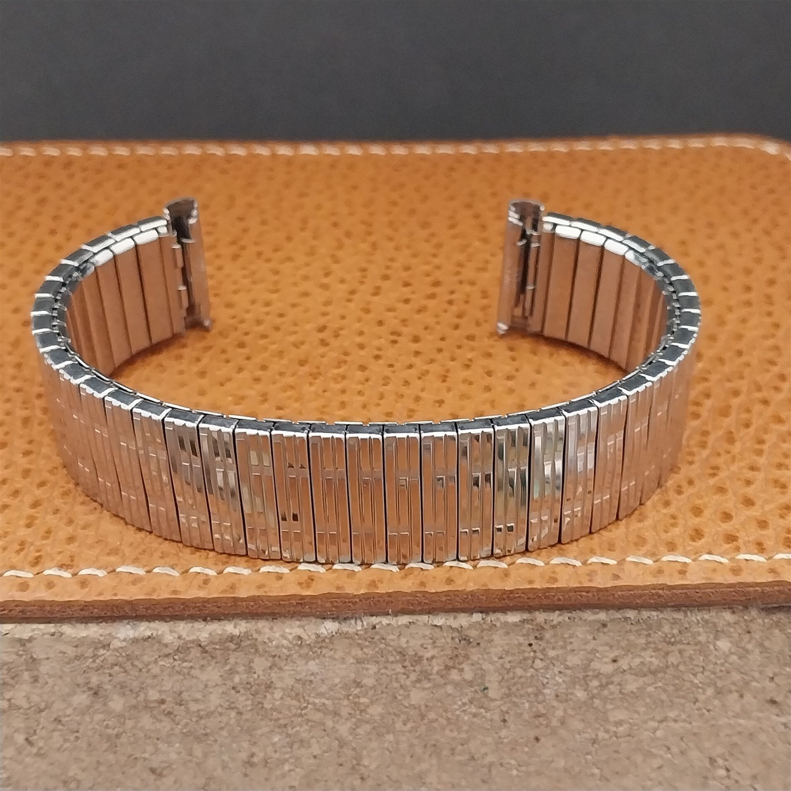 Vintage Kreisler 19mm 18mm 17mm Stainless Steel Stretch 1960s Unused Watch Band