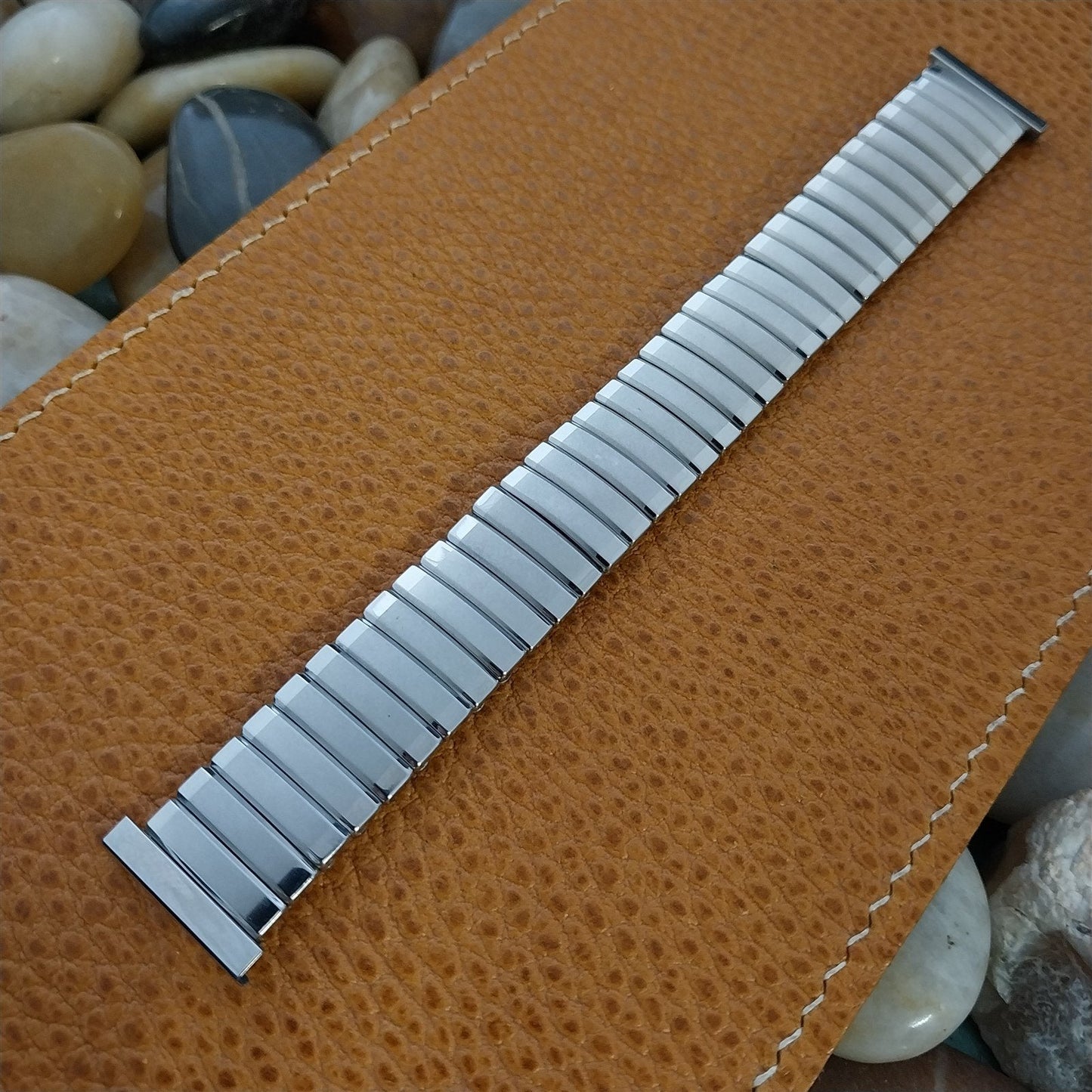 19mm 18mm 1960s Baldwin Stainless Steel Expansion Unused nos Vintage Watch Band