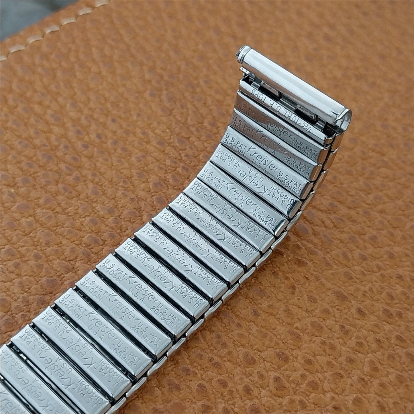 Vintage Kreisler 17.2mm 17mm White Gold-Fill 1960s Stretch Unused NOS Watch Band