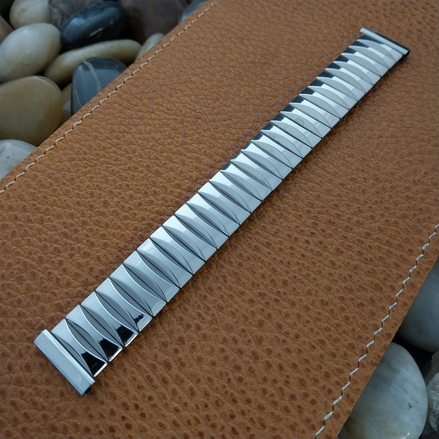 17.2mm 1960s Stainless Steel Expansion Flex-Let Classic nos Vintage Watch Band