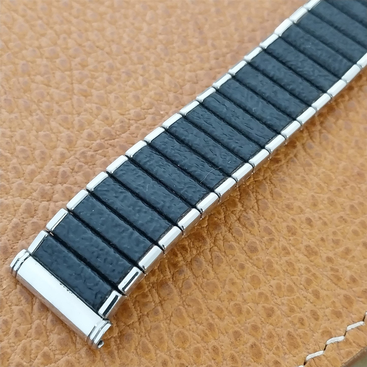 Kreisler 19mm 18mm Black & Stainless Steel DuraFlex 1960s nos Vintage Watch Band