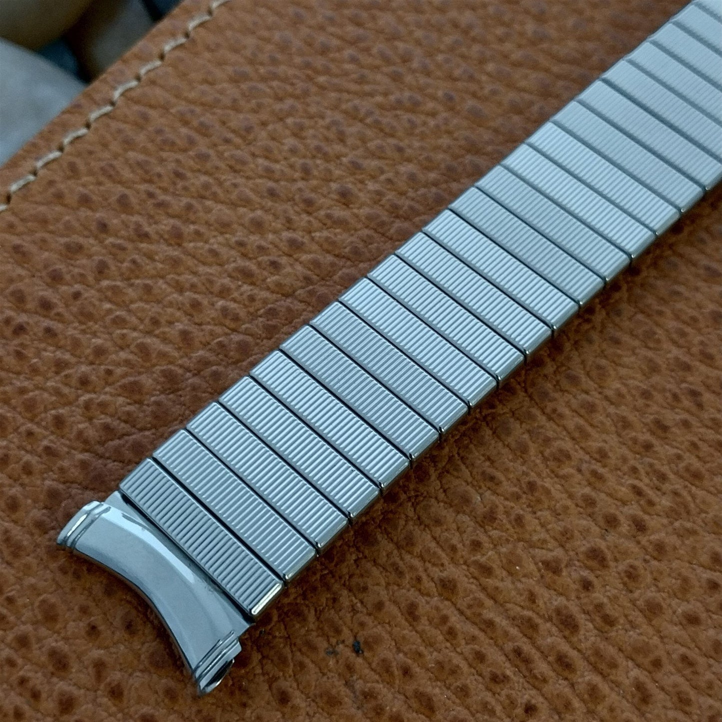 1960s Kreisler 19mm 18mm Stainless Steel Stretch Unused nos Vintage Watch Band