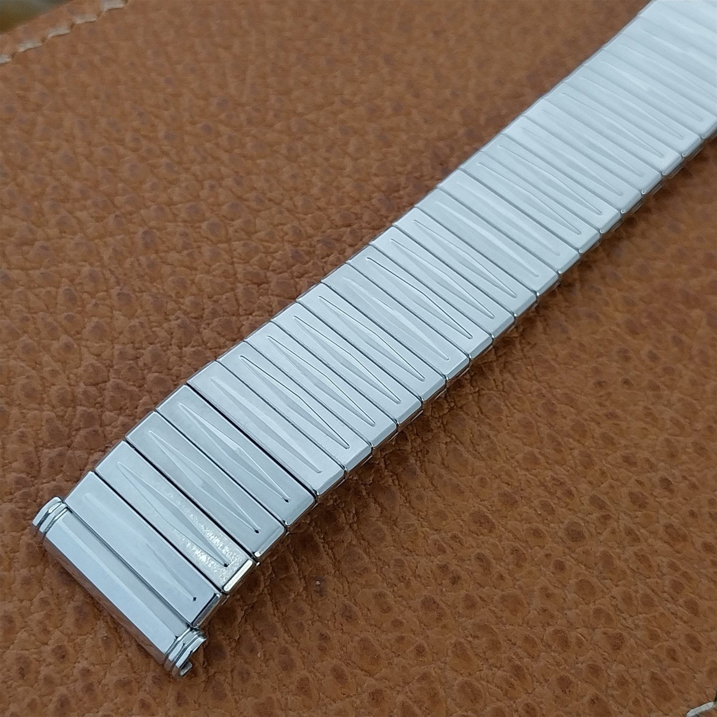 Kreisler 19mm 18mm White Gold-Filled DuraFlex 1960s Unused Vintage Watch Band