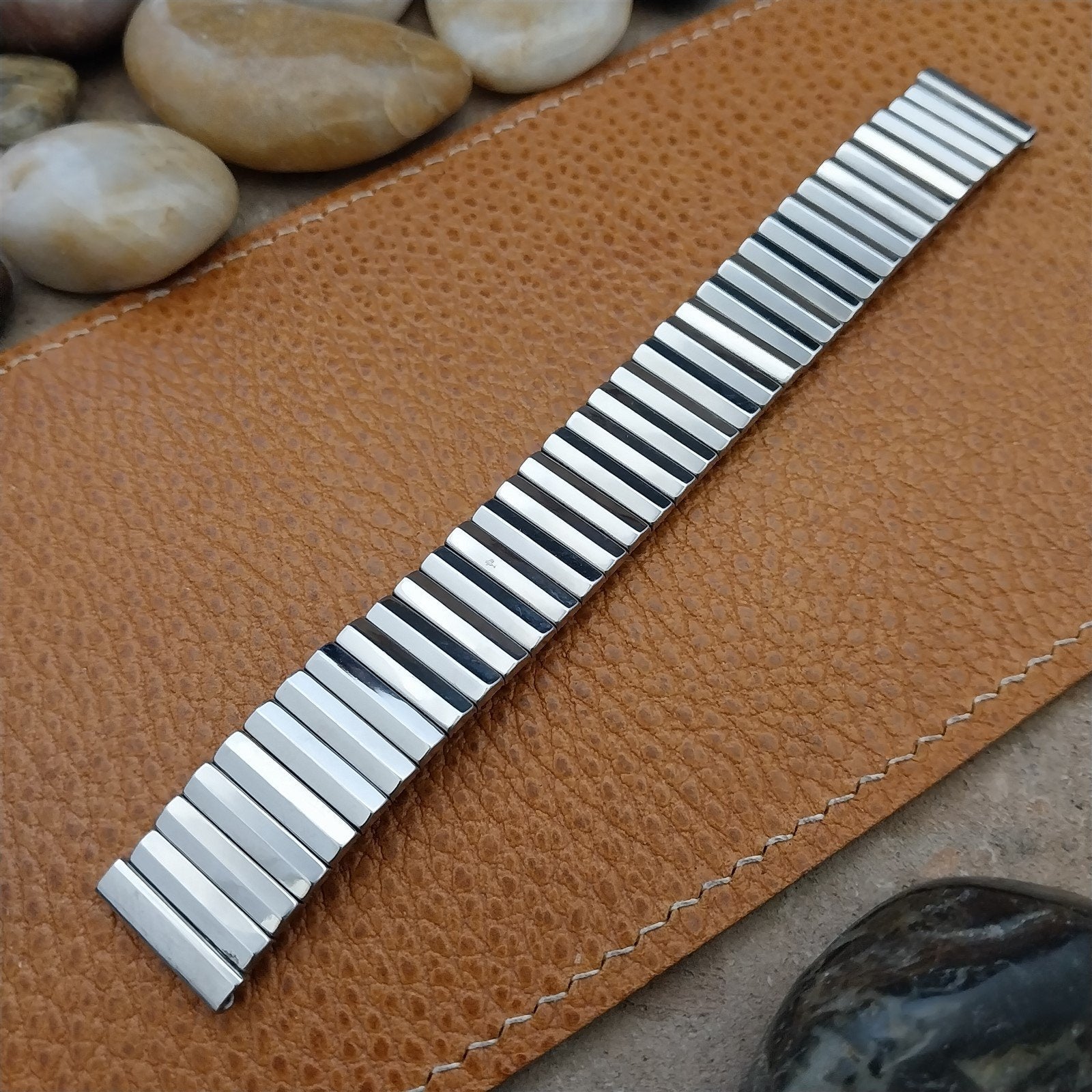 Vintage 17.2mm Stainless Steel Classic Stretch Expansion 1960s Unused Watch Band