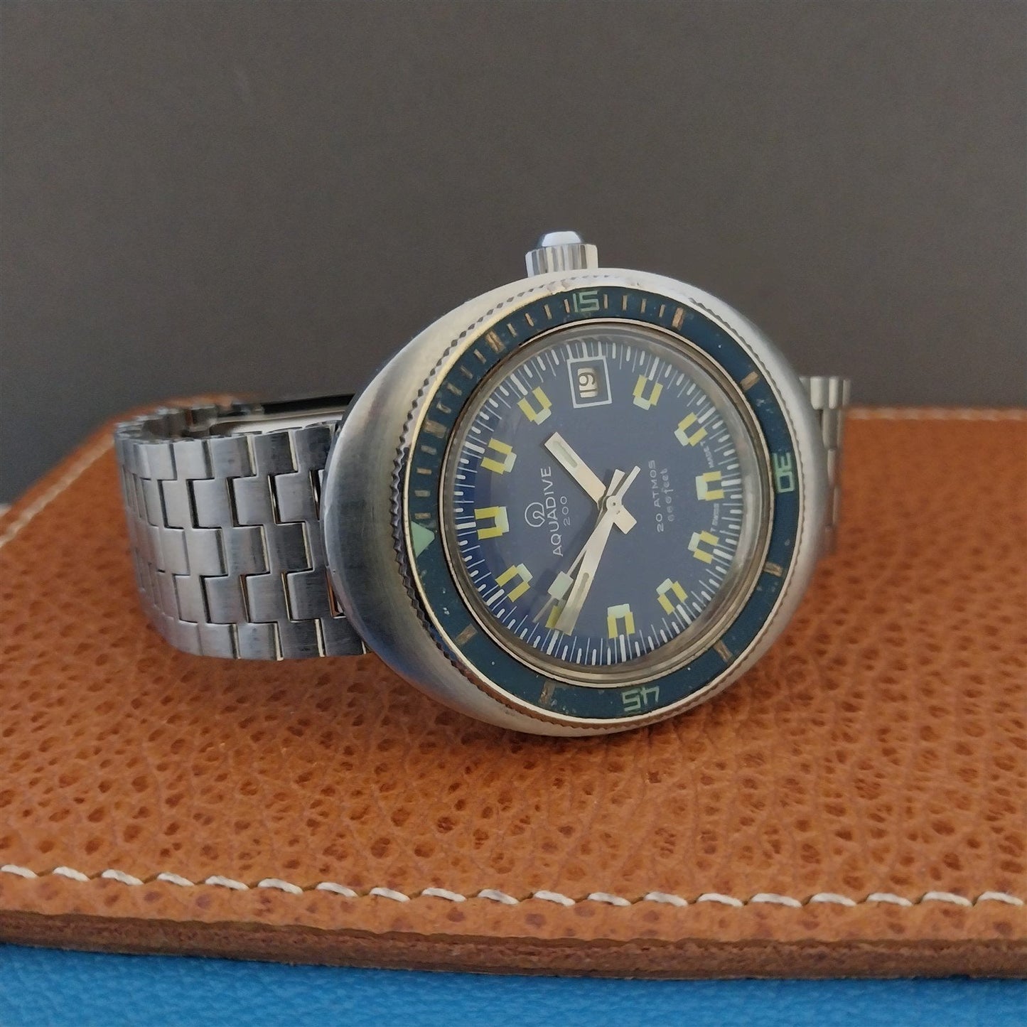 1970s Blue Aquadive Model 1939 Vintage Divers Watch & Original Bracelet