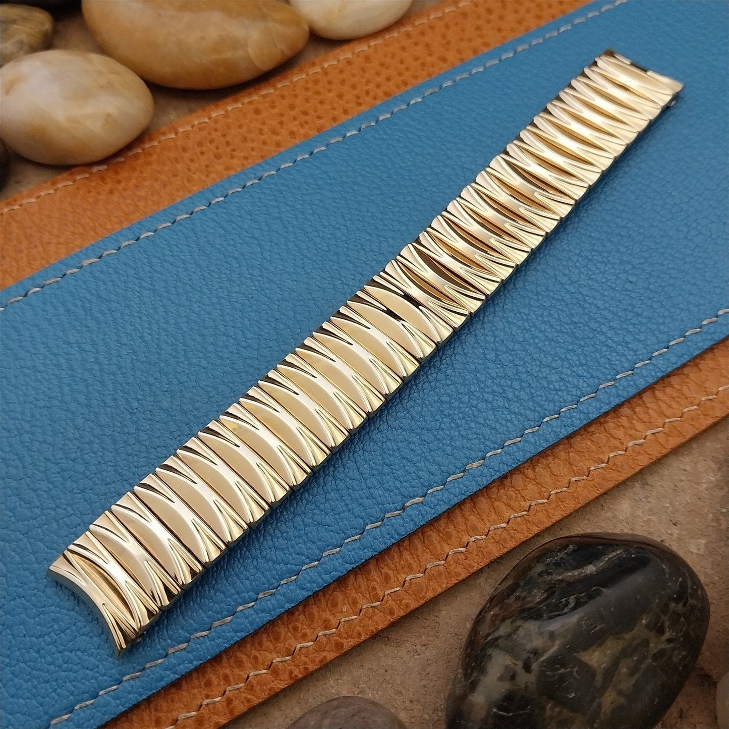 11/16" 12k Gold-Filled Hadley USA Expansion nos 1950s Vintage Watch Band