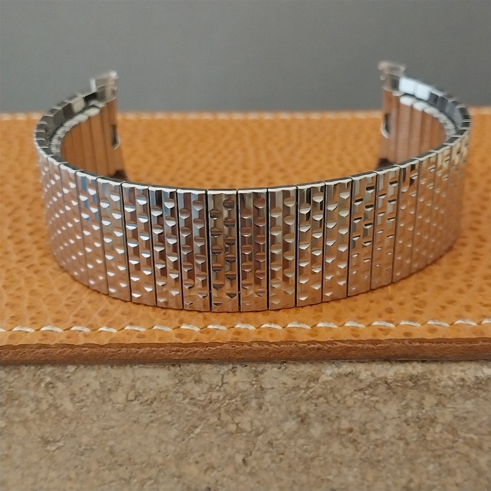 22mm 21mm 20mm Vintage Bulova Stainless Steel Classic Stretch 1970s Watch Band