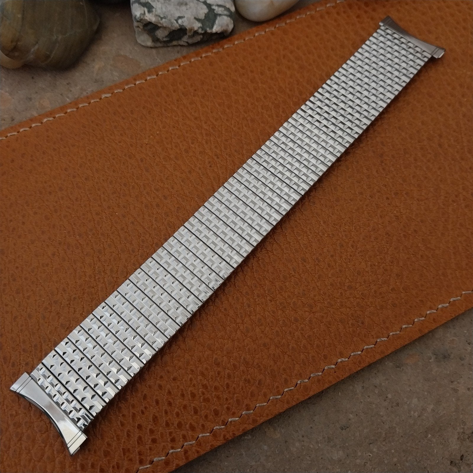 22mm 21mm 20mm Vintage Bulova Stainless Steel Classic Stretch 1970s Watch Band