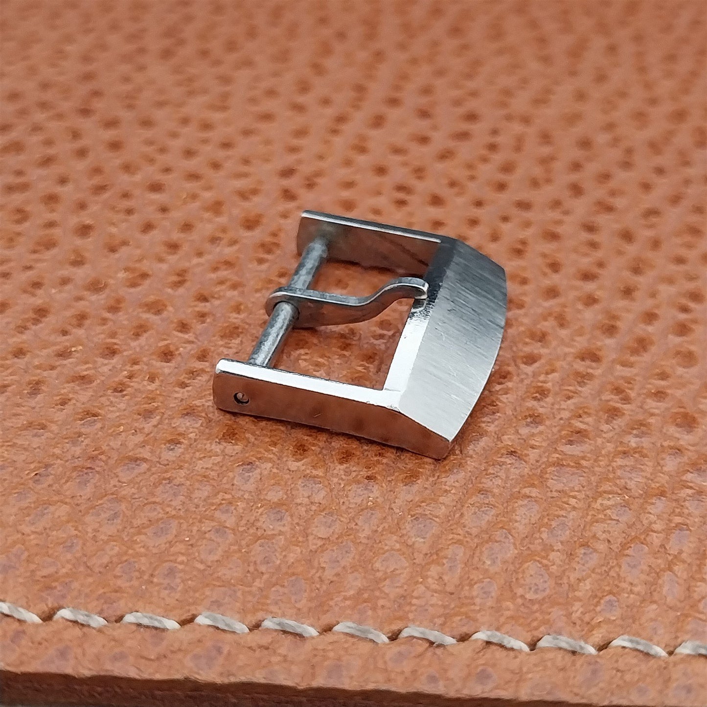 1970s High-Quality Silver-Tone 17.5mm Unused Vintage Watch Band Buckle