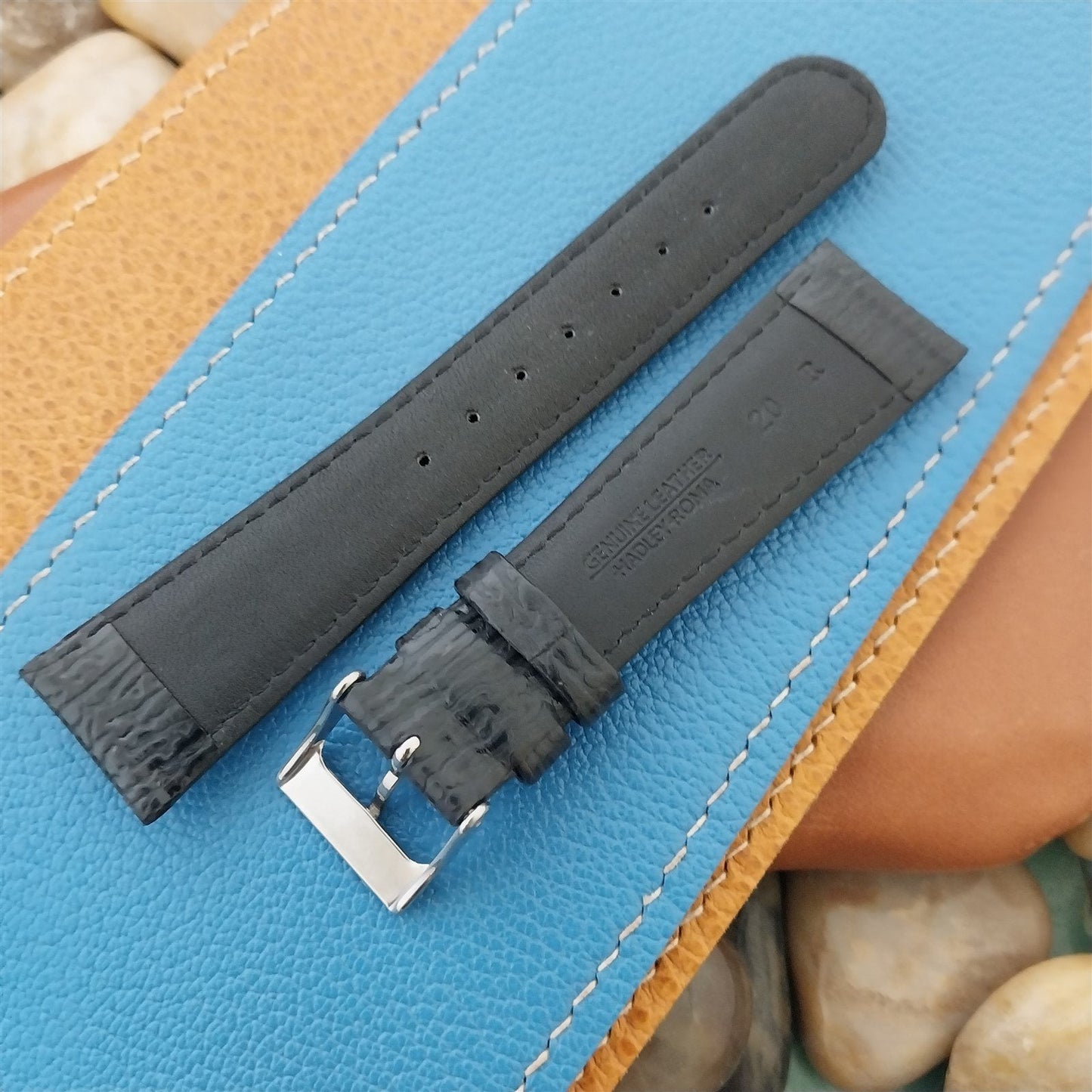 20mm Hadley Roma Black Leather Imitation Shark Classic 20/16 Tapered Watch Band