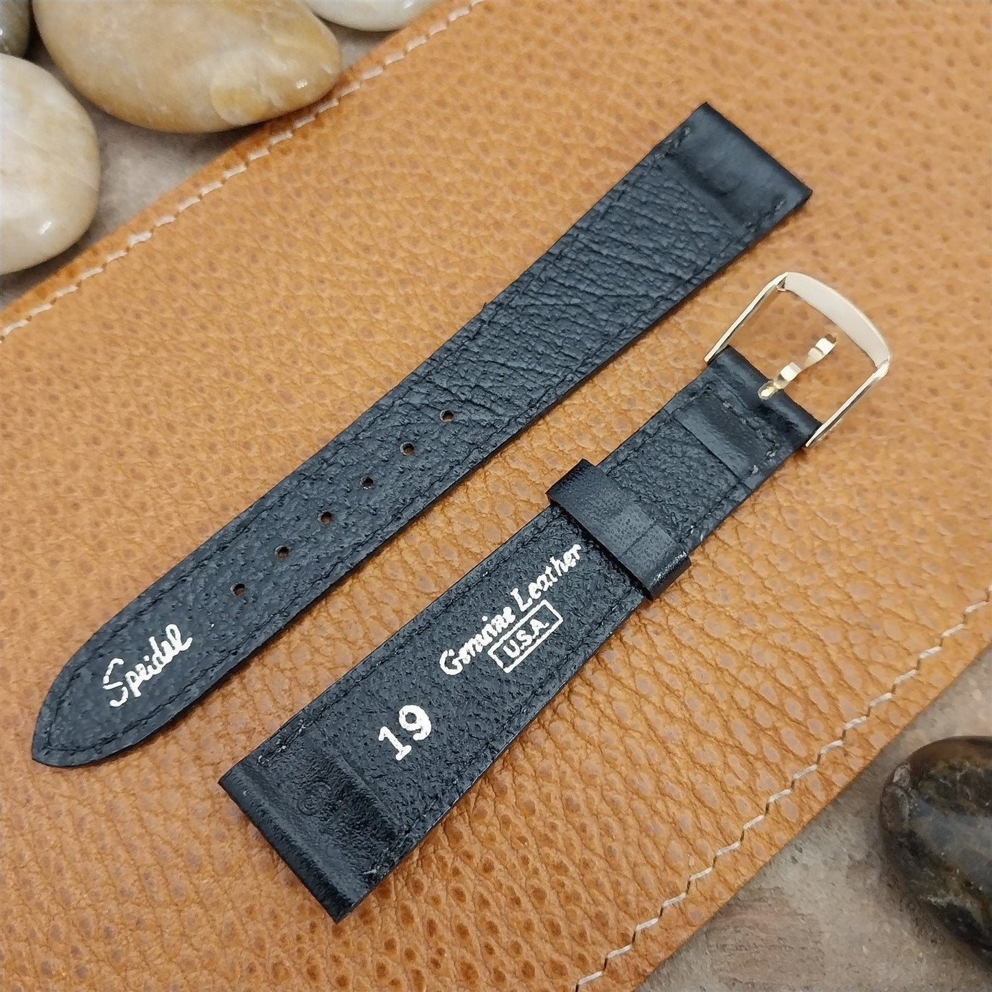 Vintage 19mm Black Saddle Leather Speidel USA Unused nos 1970s Watch Band