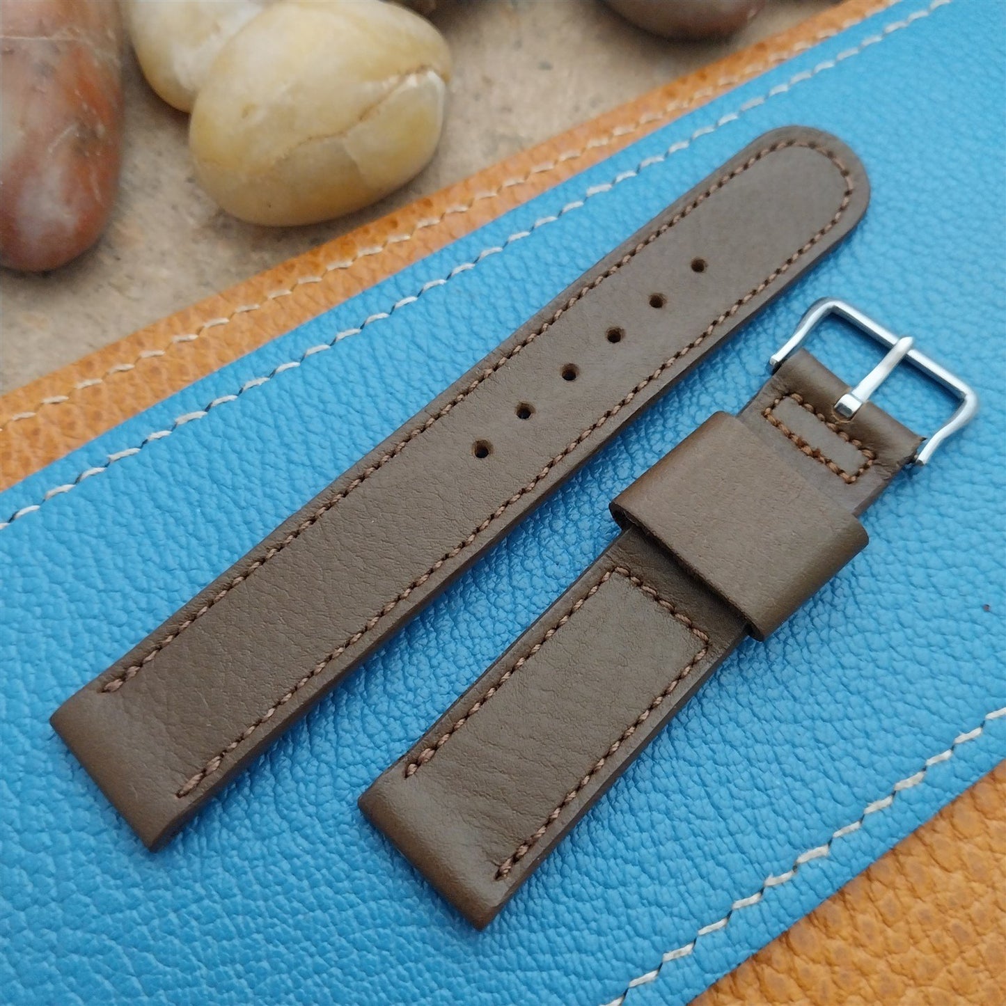 A-11 Elgin Buckle & 5/8 Champion Short Brown Calf Leather nos Vintage Watch Band