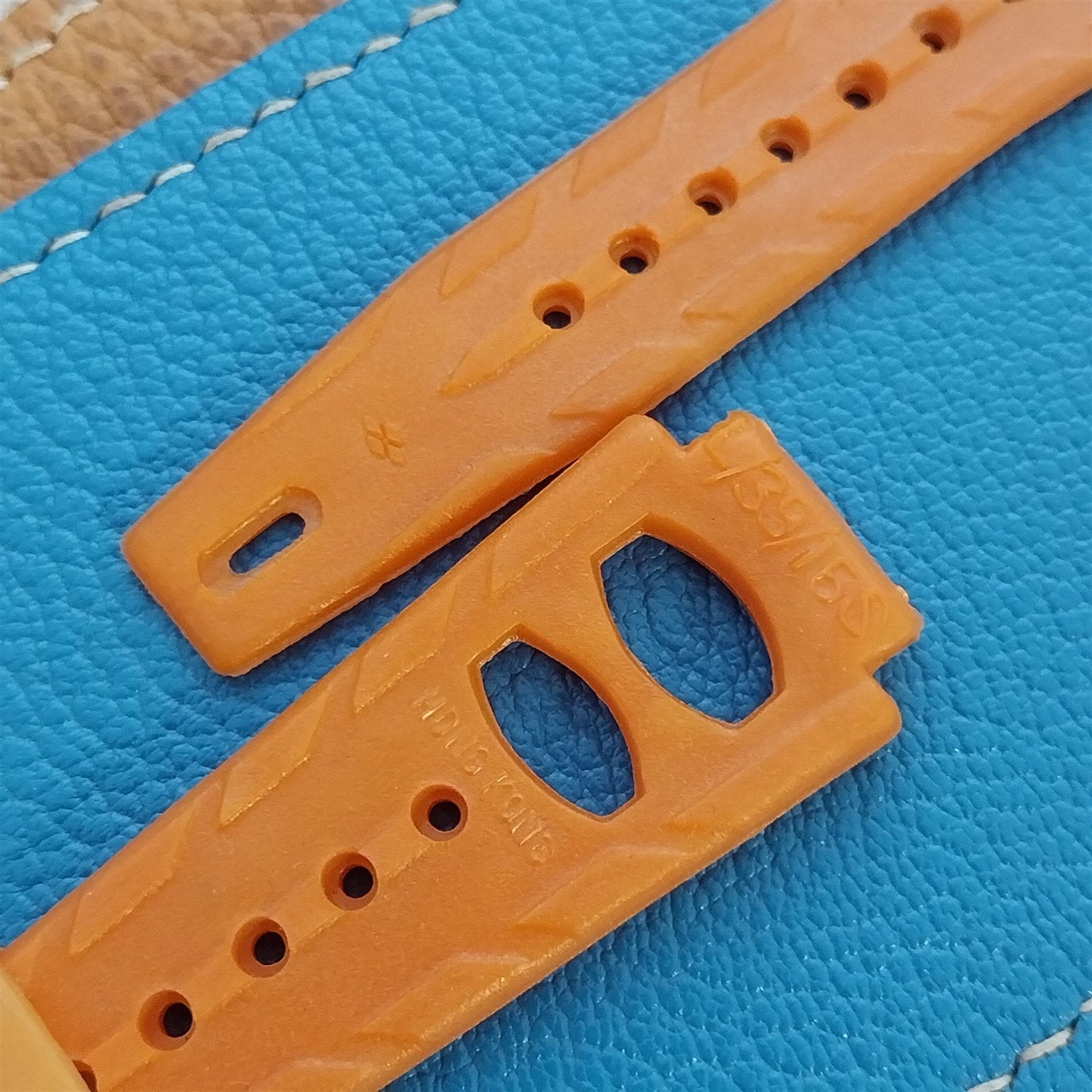 16mm Orange Synthetic Rally GT nos Skindiver Unused 1960s Vintage Watch Band