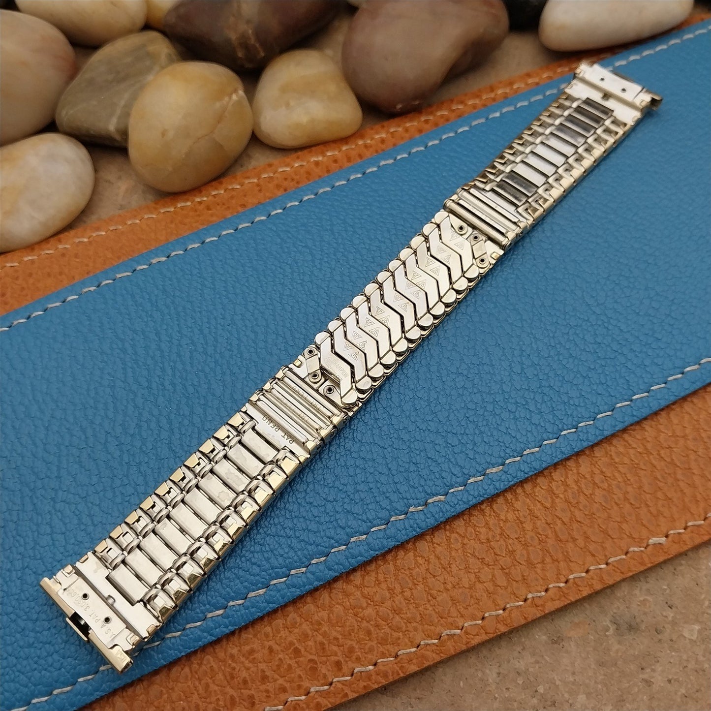 JB Champion 19mm 18mm 17mm Gold-Filled mcm Unused 1960s Vintage Watch Band